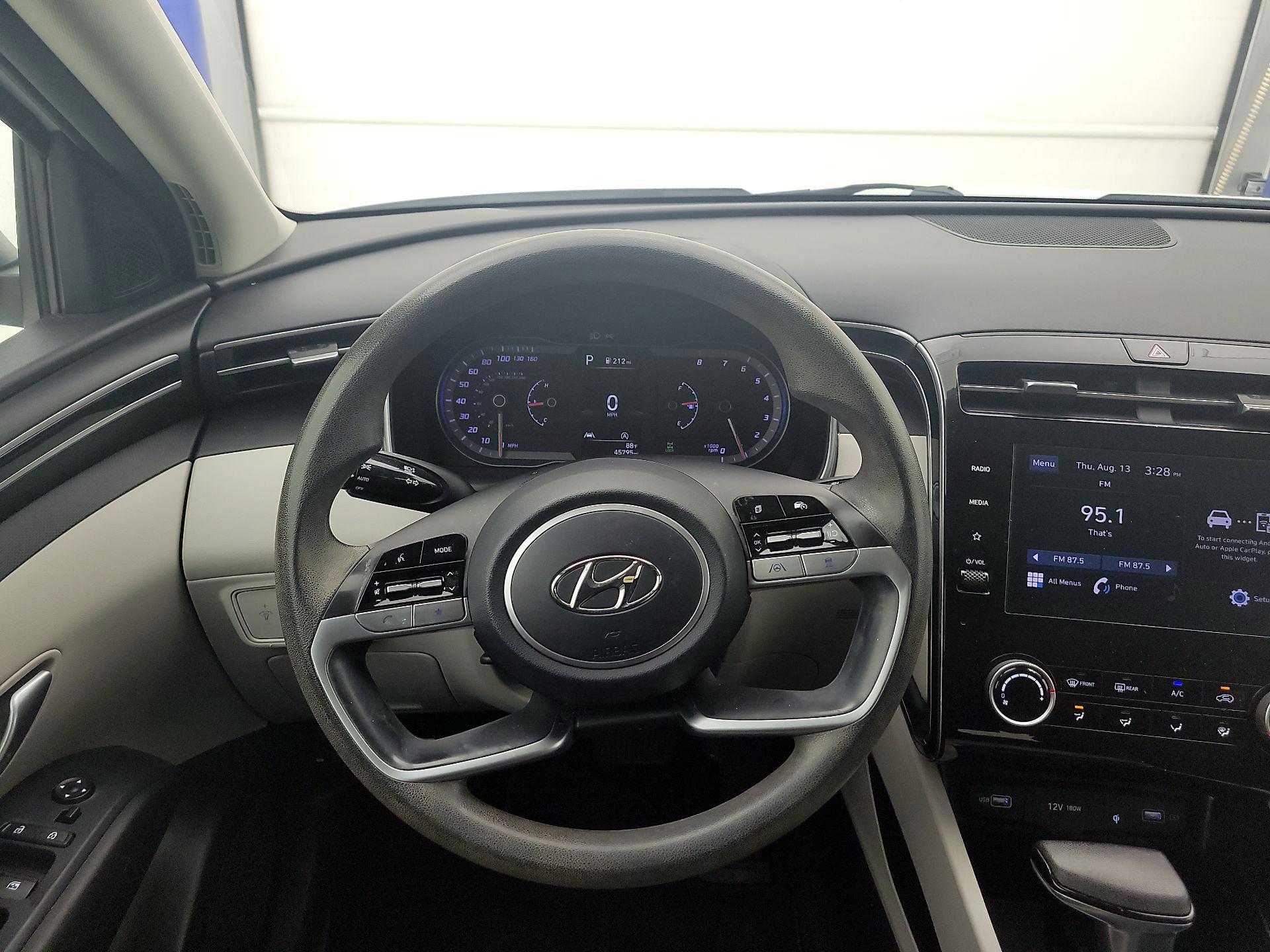 Thumbnail: 2023 Hyundai Tucson - 10