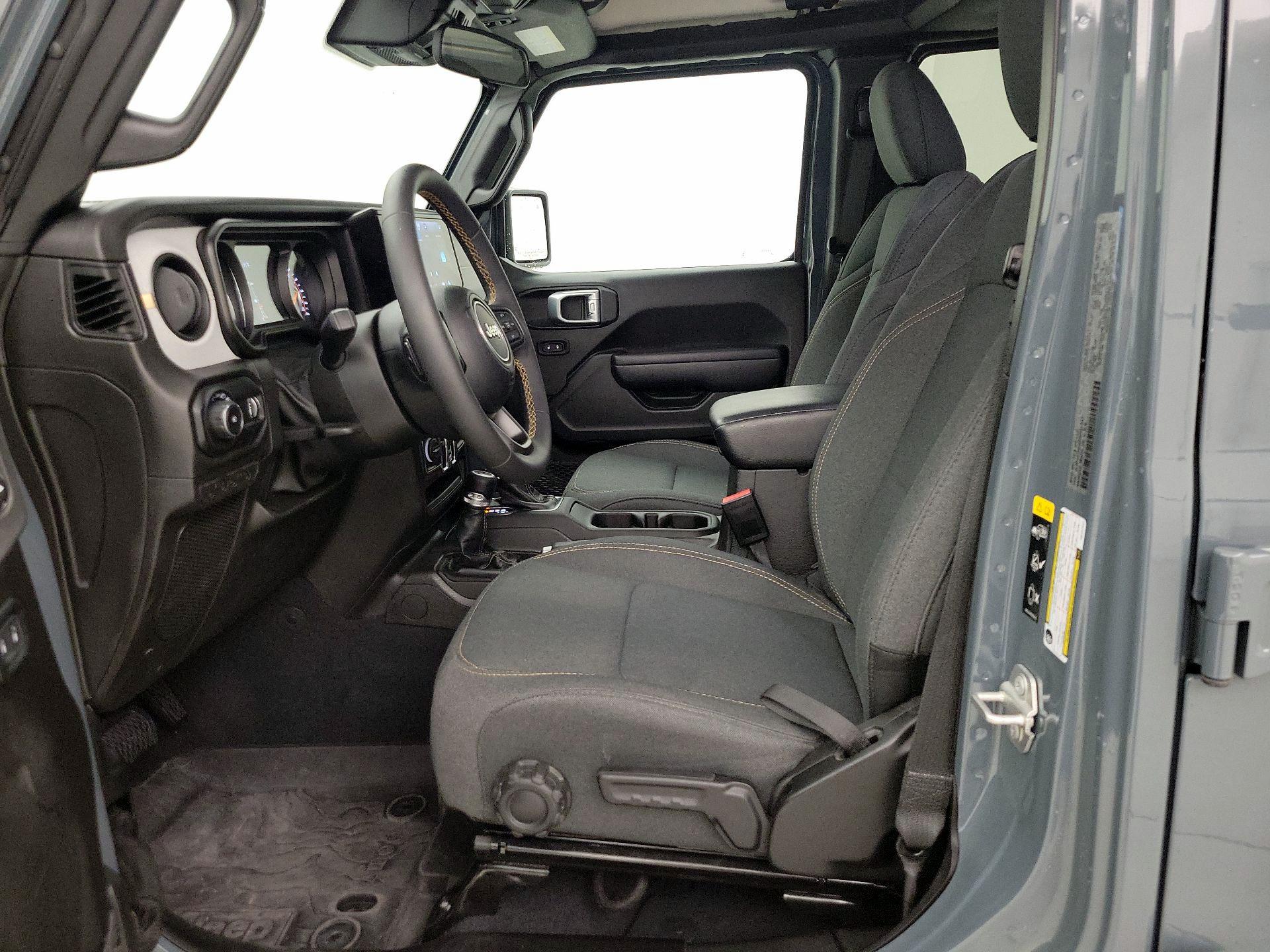 Thumbnail: 2024 Jeep Wrangler - 11
