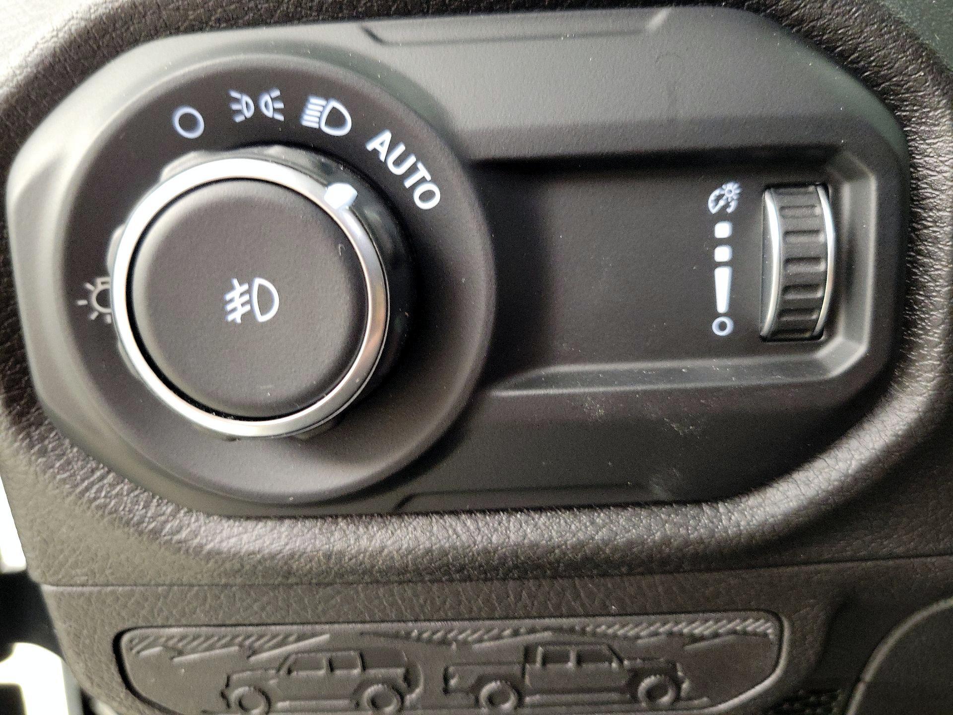 Thumbnail: 2024 Jeep Wrangler - 13