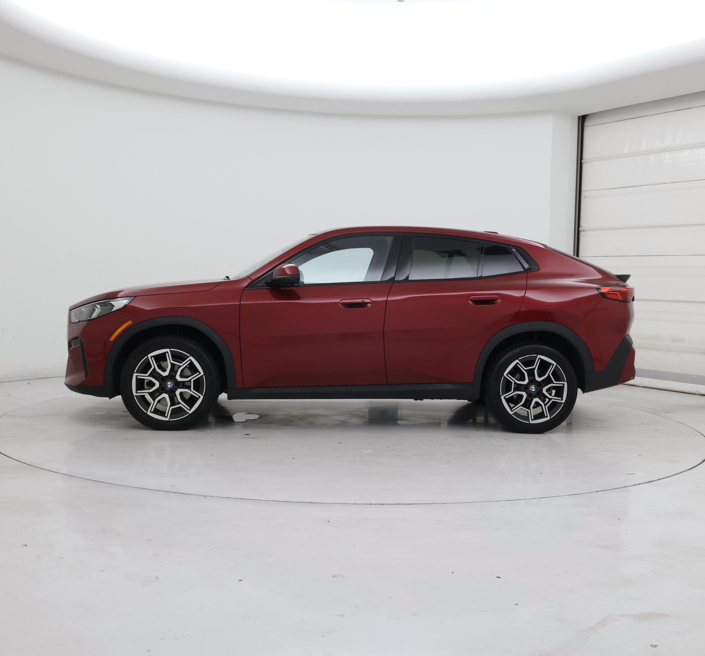 Thumbnail: 2025 BMW X2 - 3