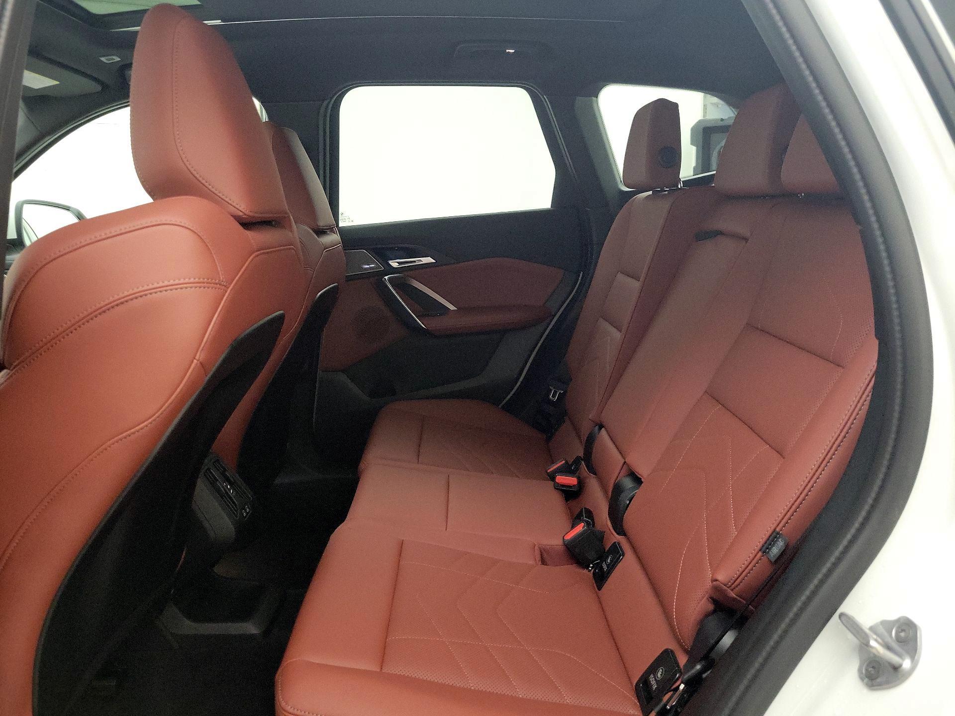 Thumbnail: 2026 BMW X1 - 20