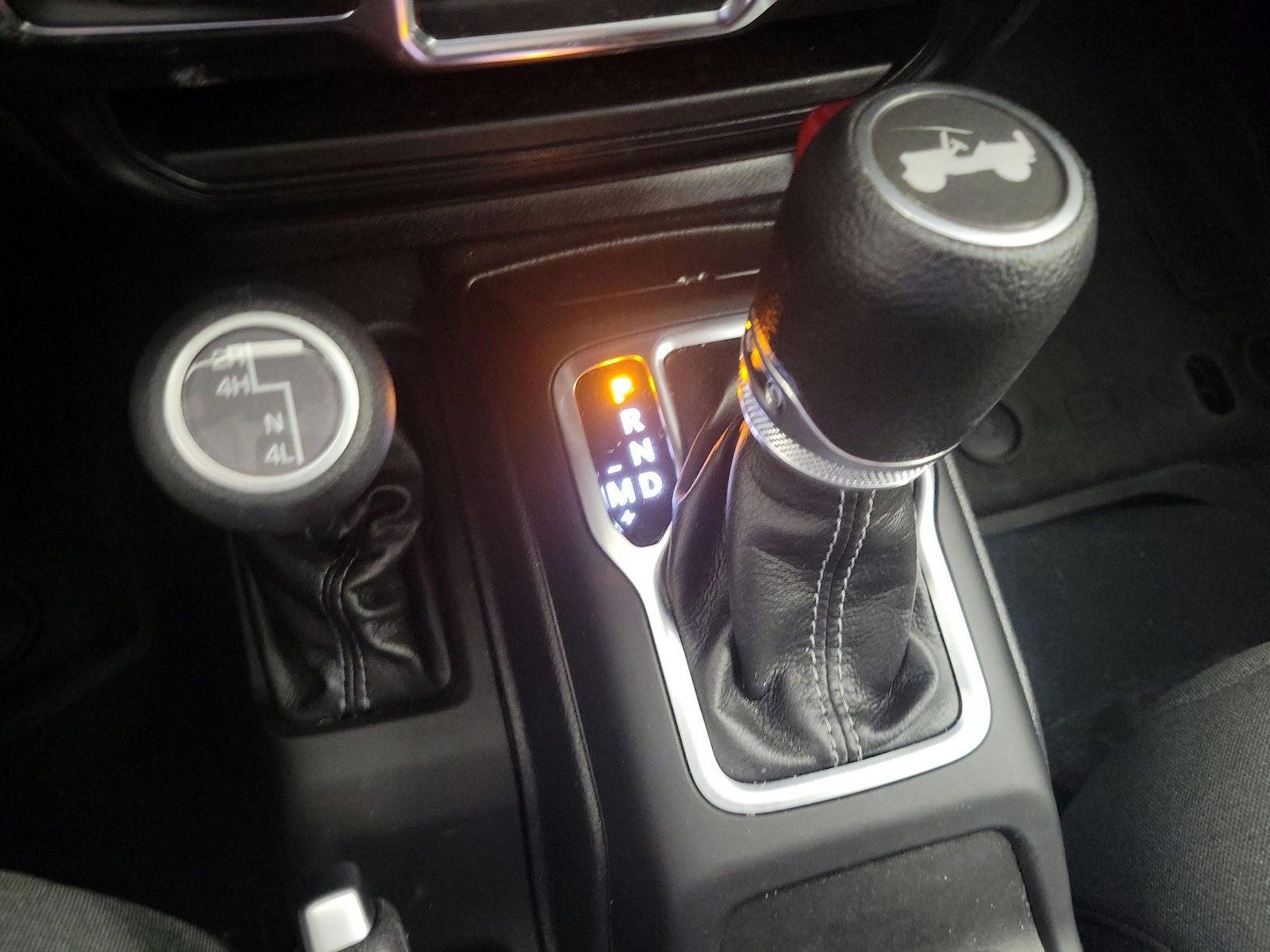 2024 Jeep Wrangler 4-Door Sport - Photo 18