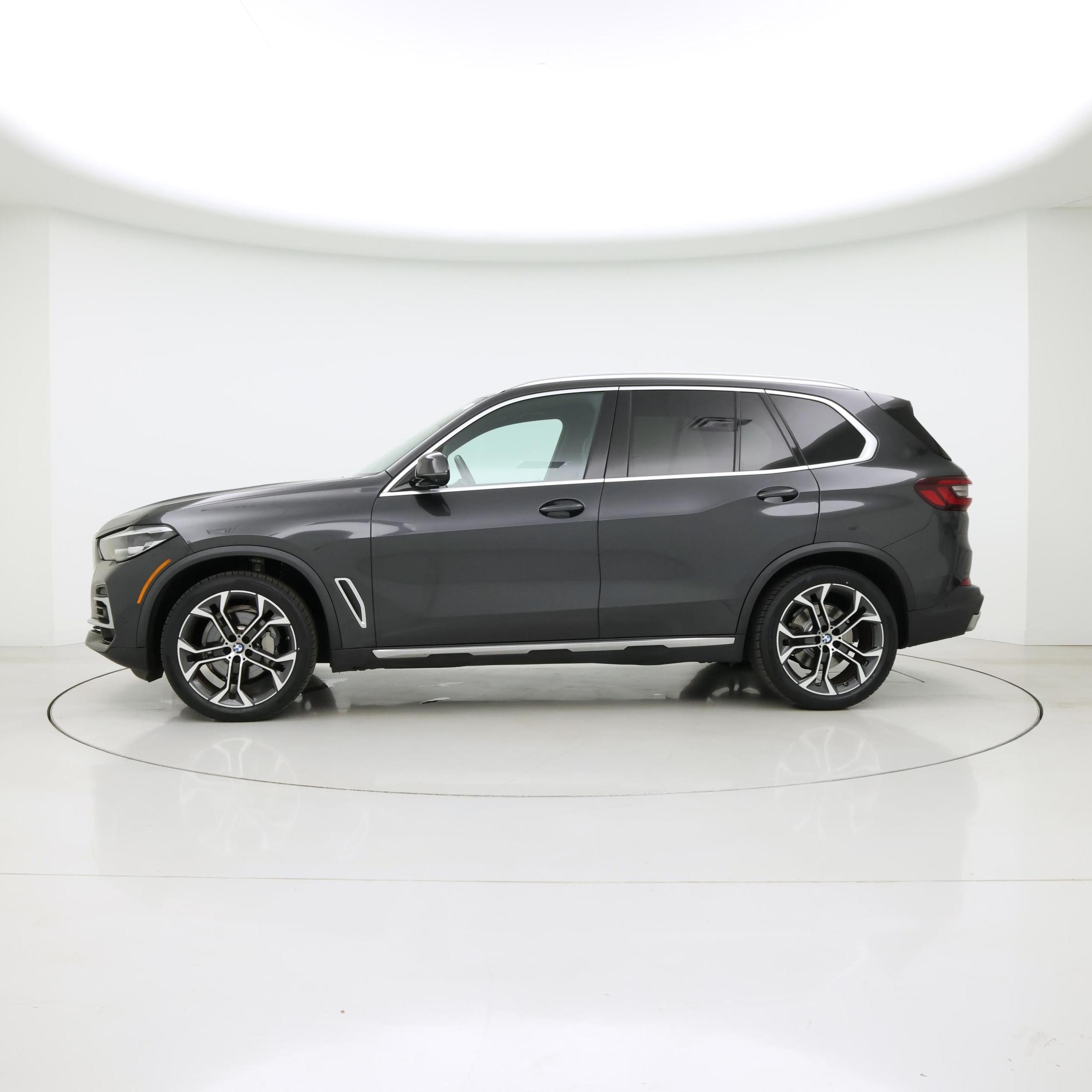 Thumbnail: 2023 BMW X5 - 3