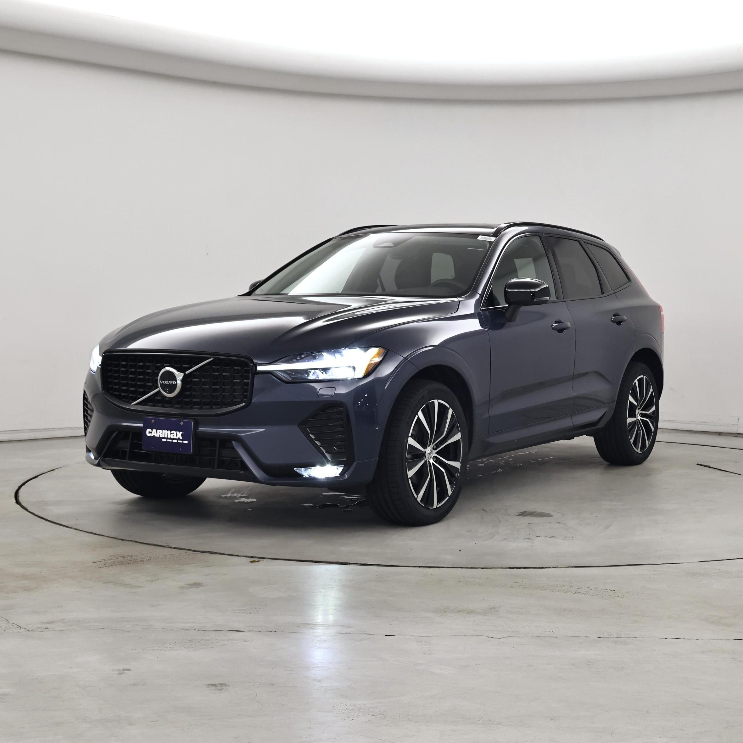 Thumbnail: 2025 Volvo XC60 - 4