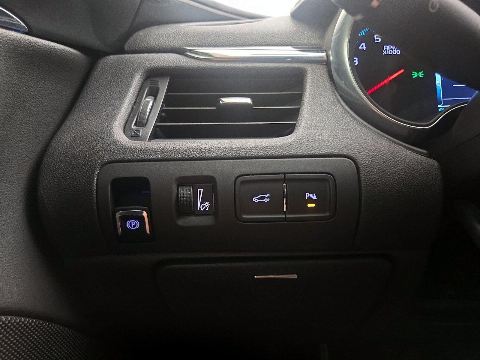 2019 Chevrolet Impala Premier - Photo 14