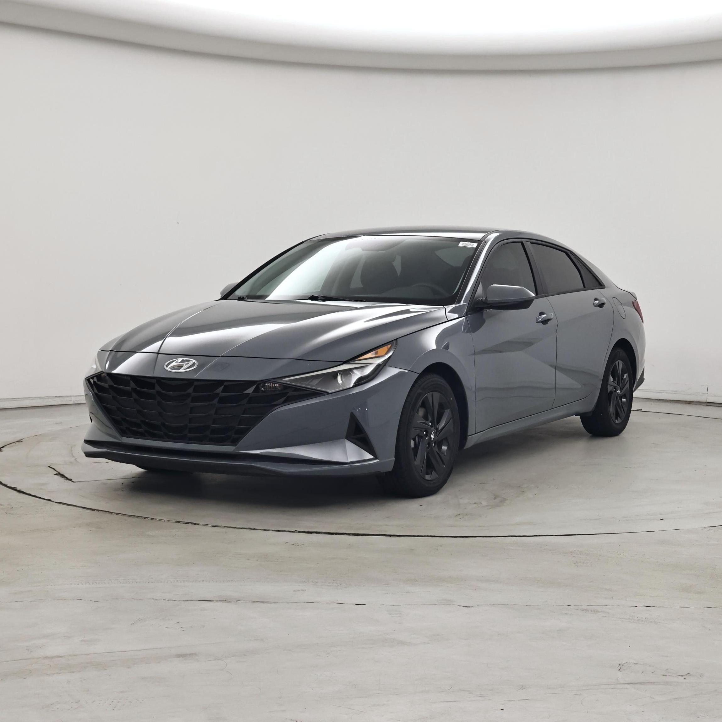 Thumbnail: 2023 Hyundai Elantra - 4