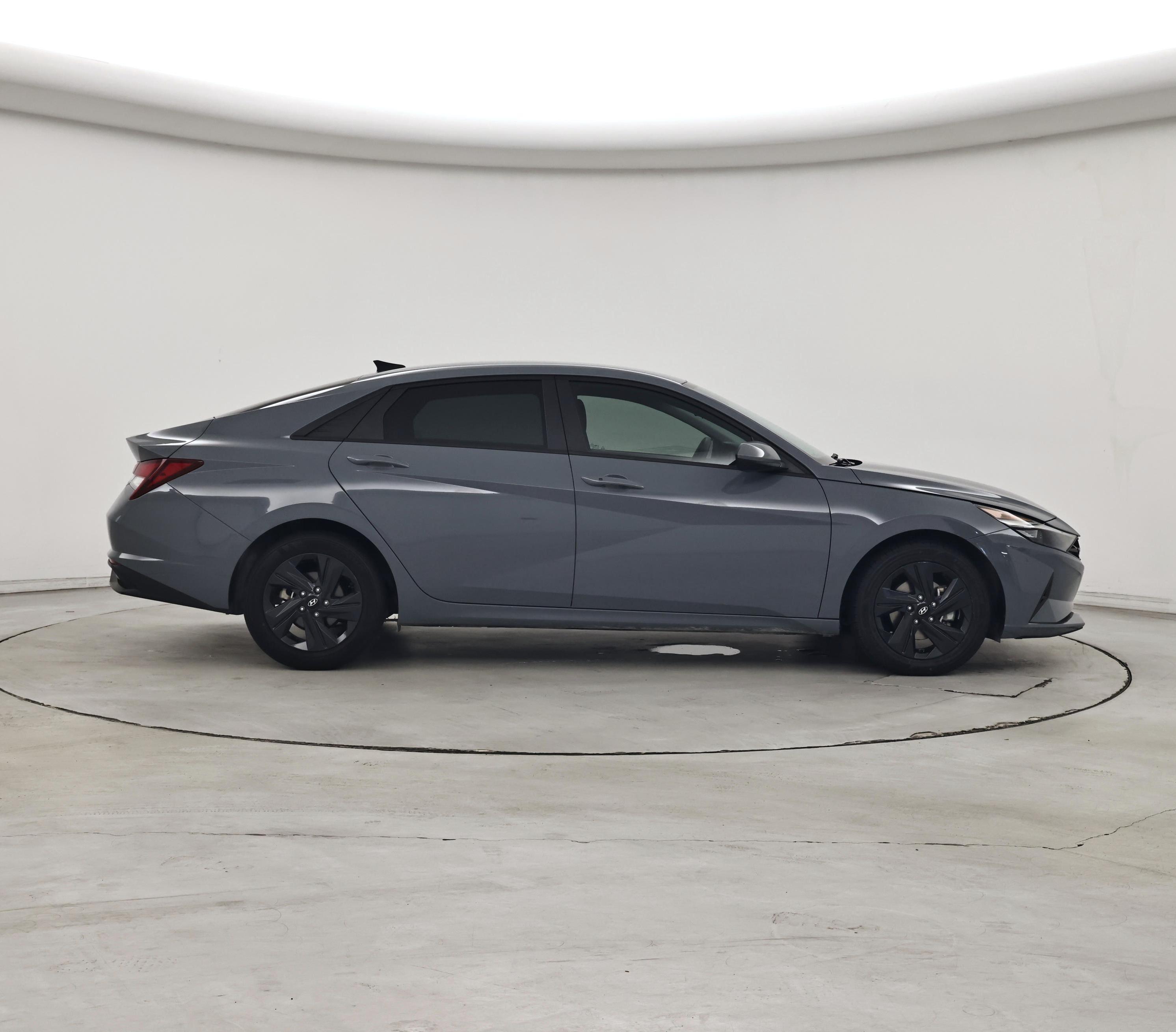 Thumbnail: 2023 Hyundai Elantra - 7