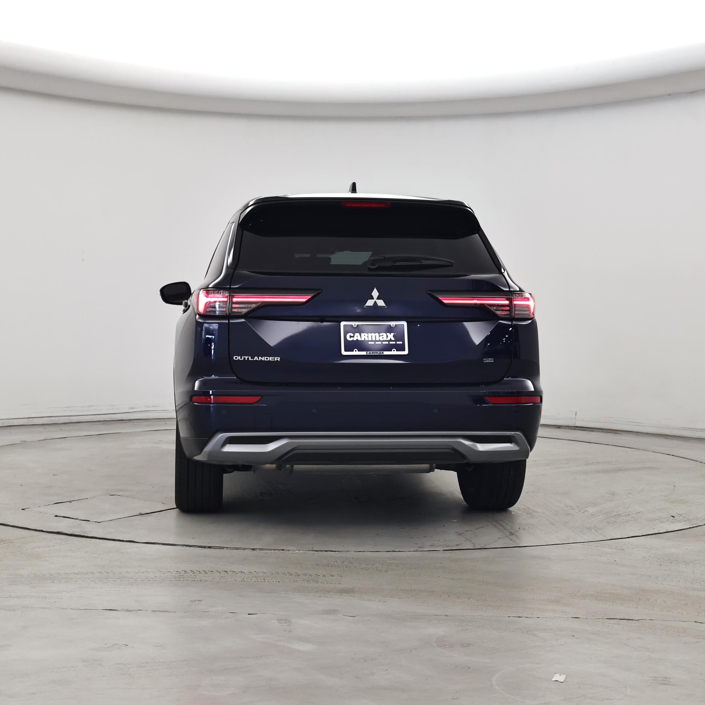Thumbnail: 2026 Mitsubishi Outlander - 6