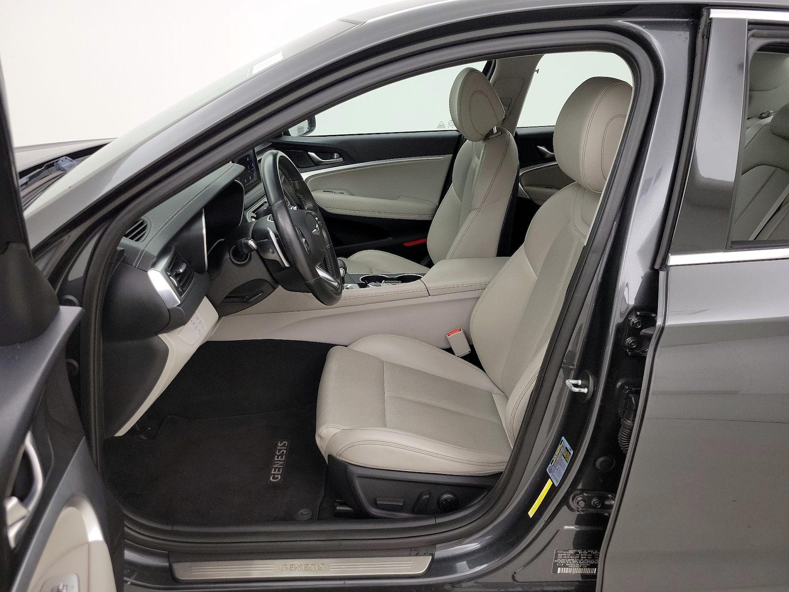 2020 GENESIS G70 Standard - Photo 12