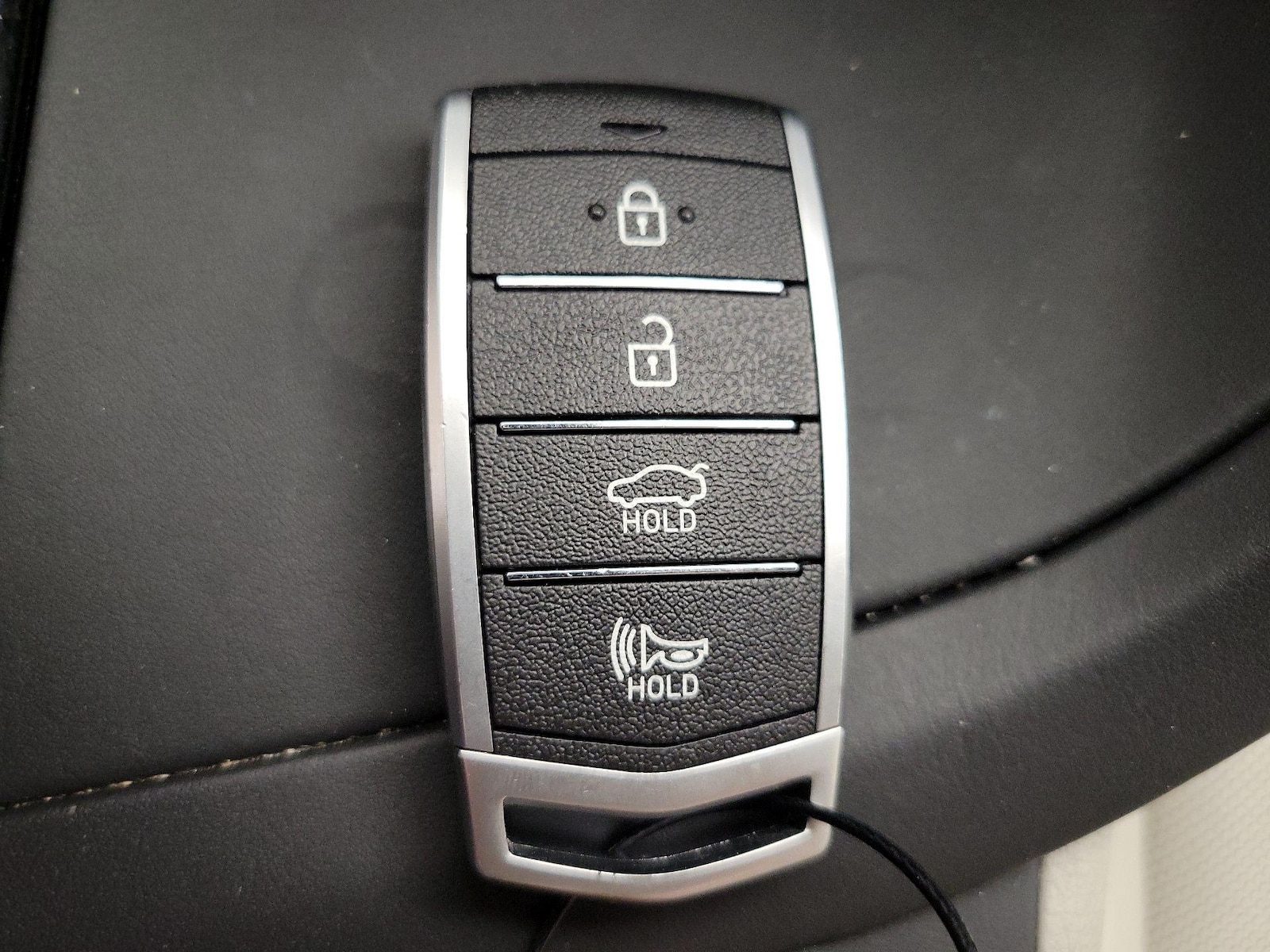 2020 GENESIS G70 Standard - Photo 24