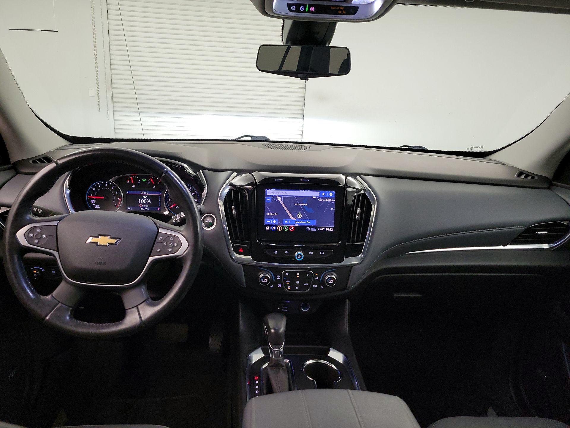 Thumbnail: 2021 Chevrolet Traverse - 9