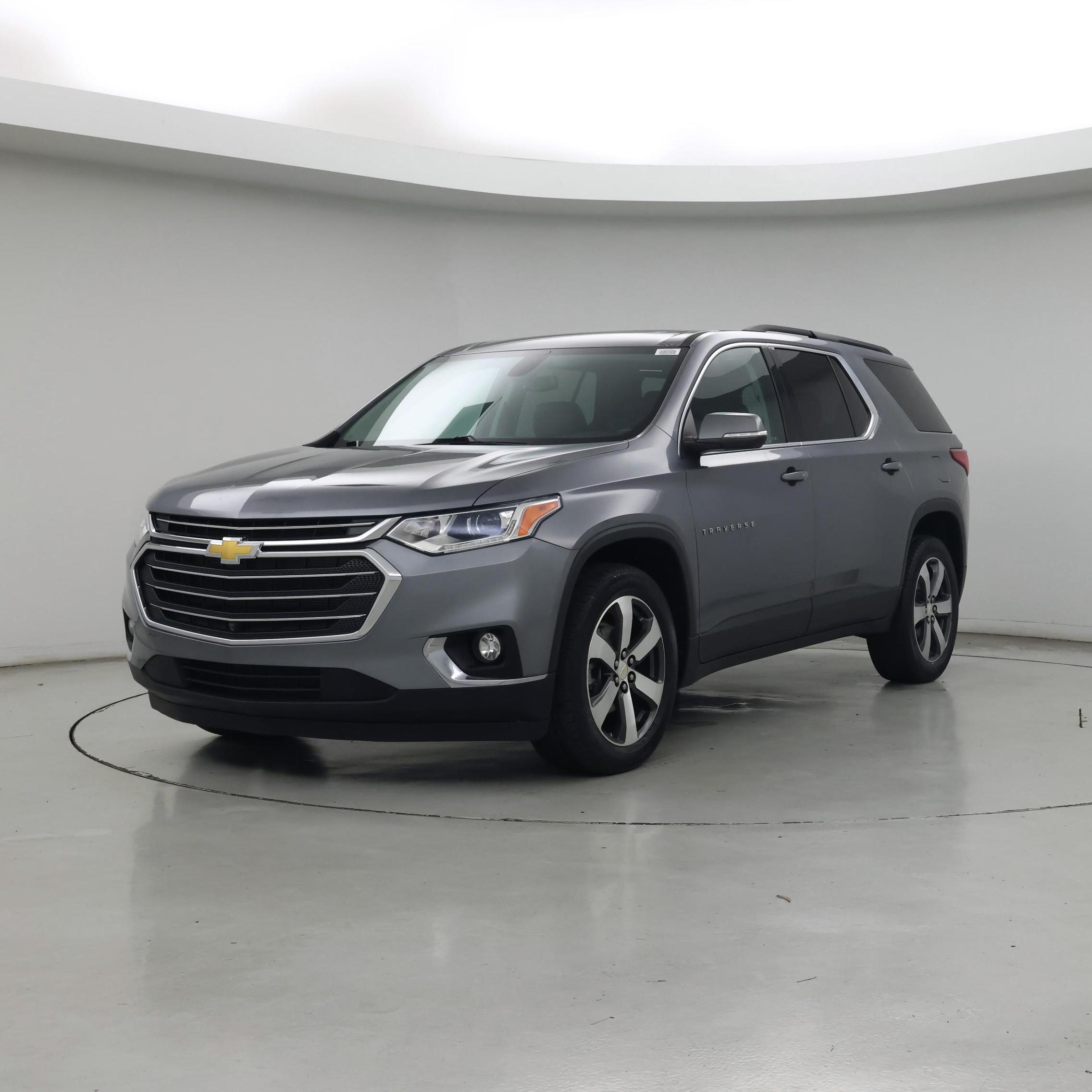 Thumbnail: 2021 Chevrolet Traverse - 4