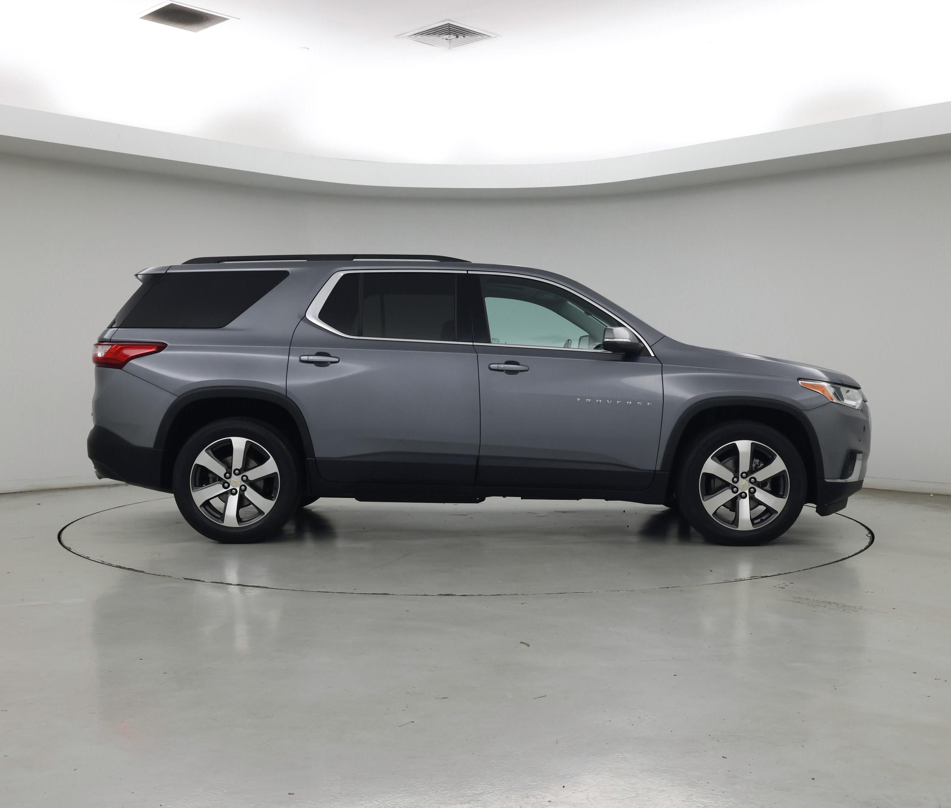 Thumbnail: 2021 Chevrolet Traverse - 7