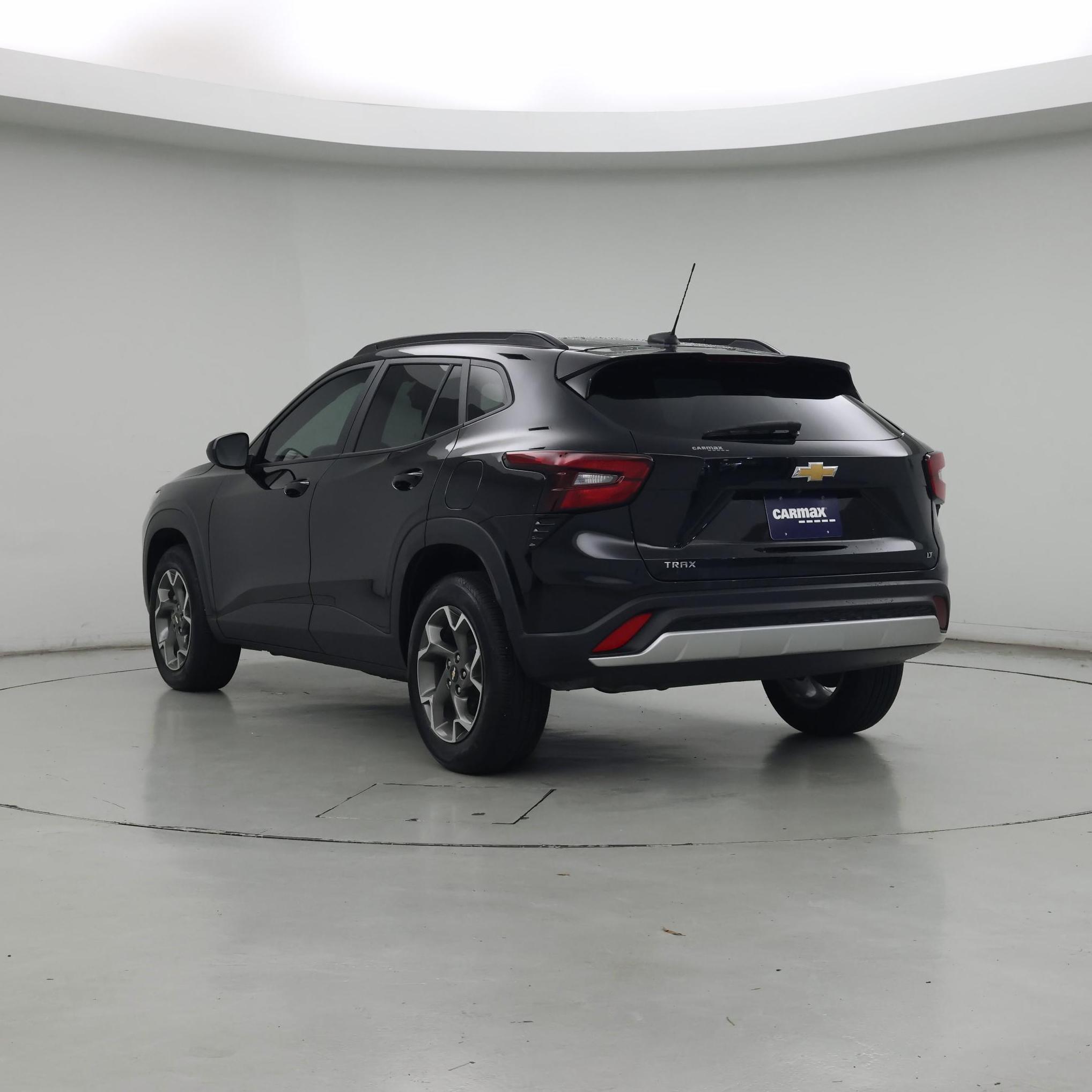 Thumbnail: 2025 Chevrolet Trax - 2