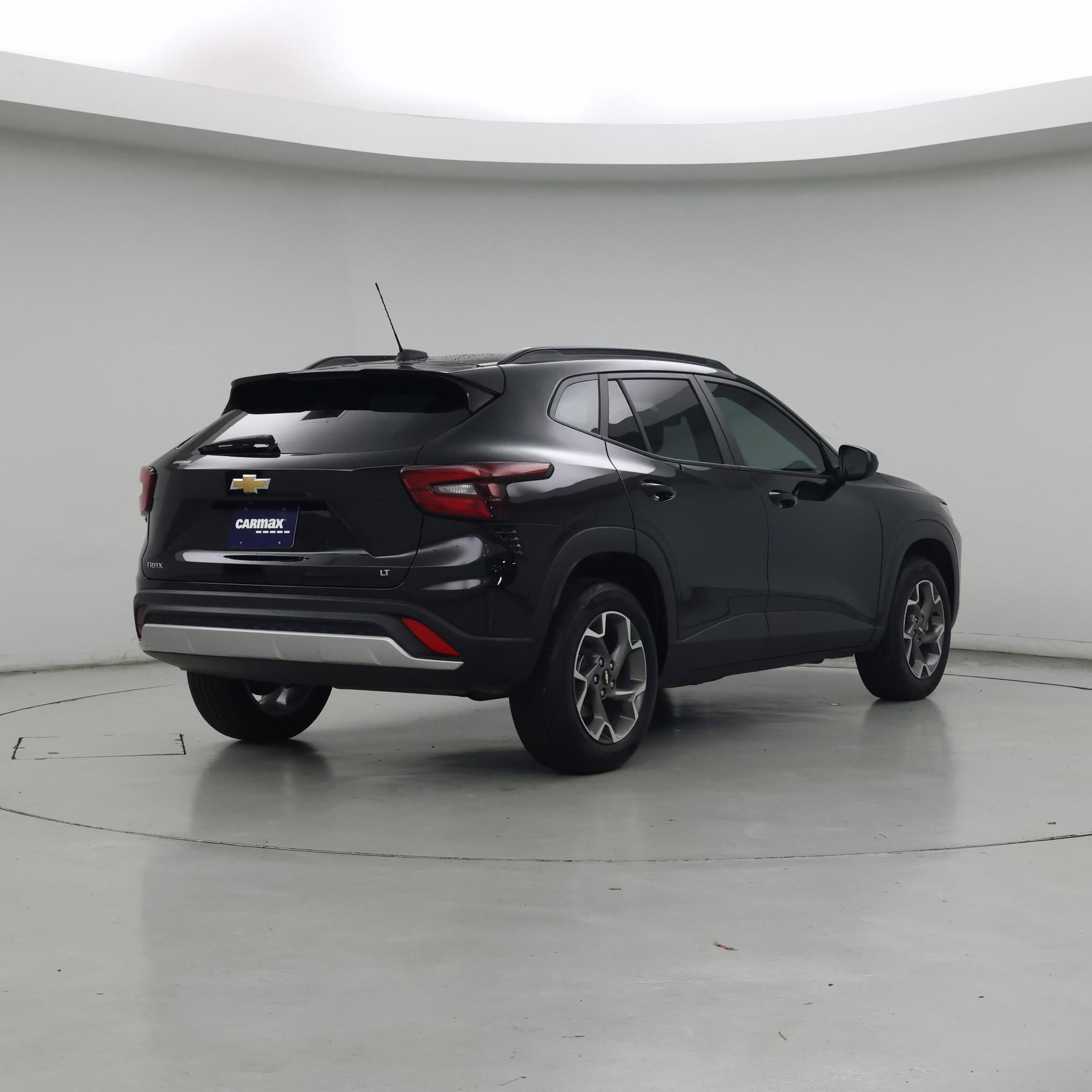 Thumbnail: 2025 Chevrolet Trax - 8