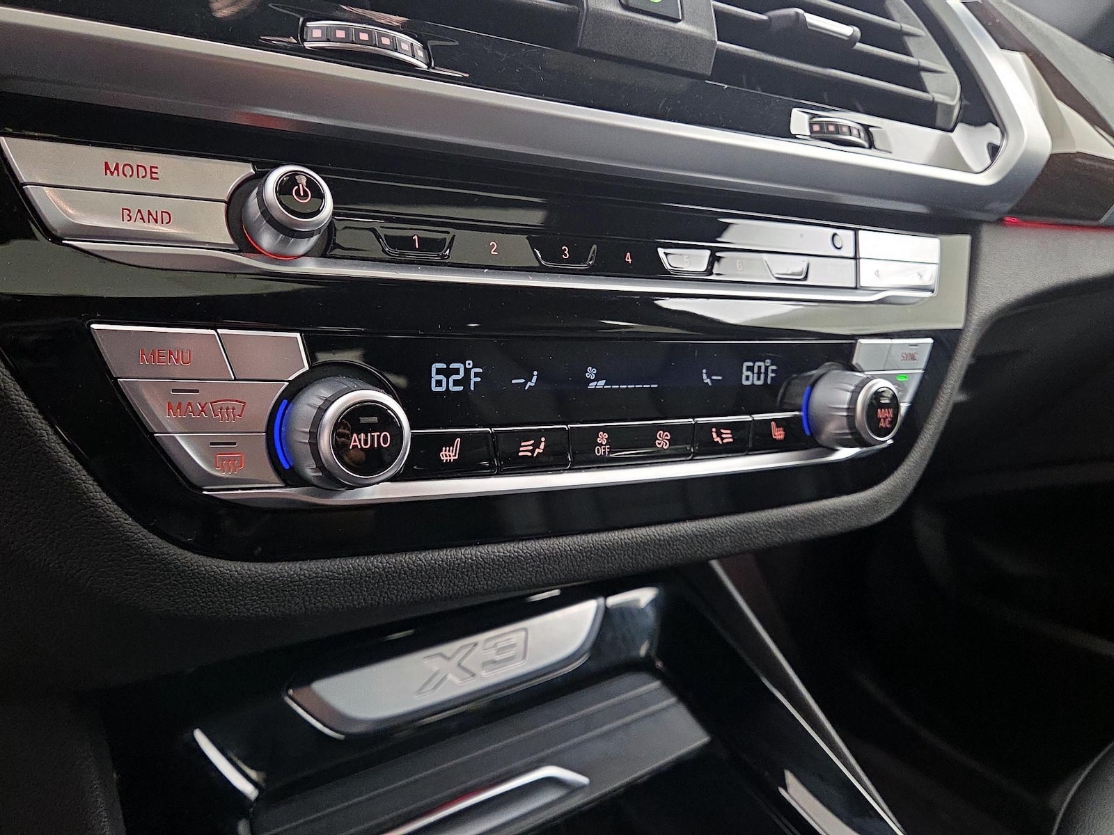 2021 BMW X3 30i - Photo 18