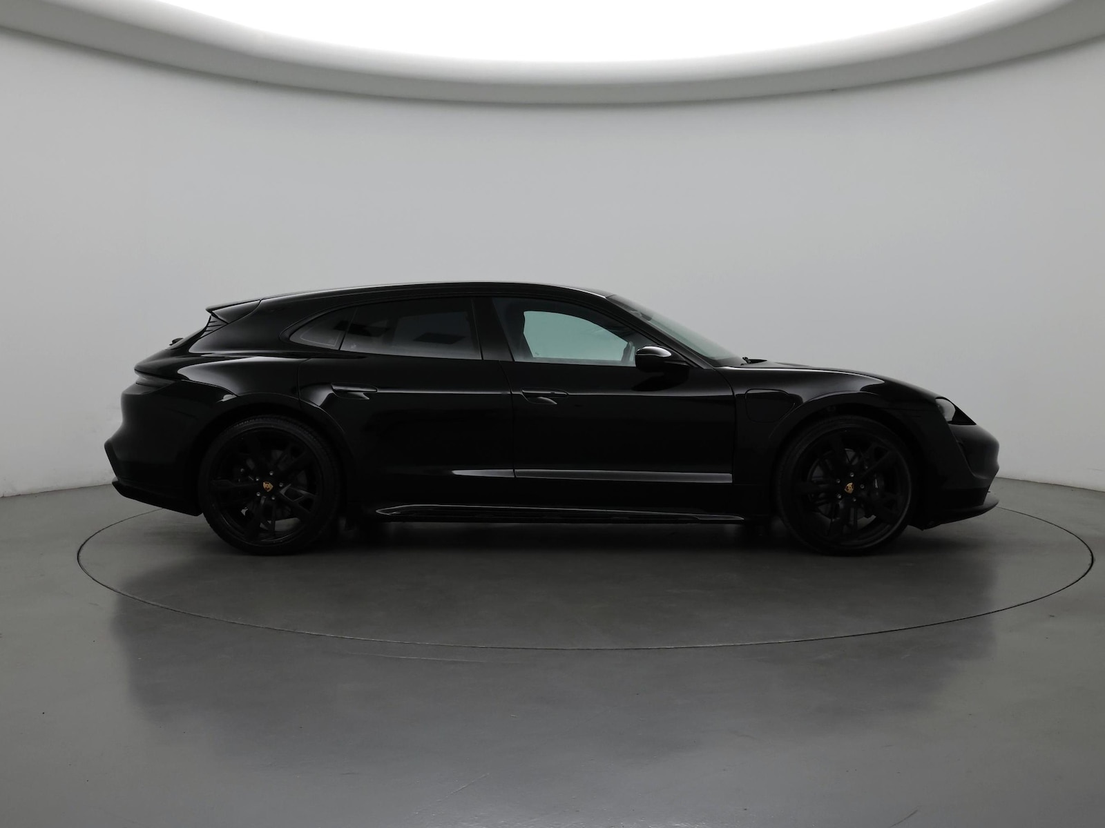 2023 Porsche Taycan Base - Photo 8