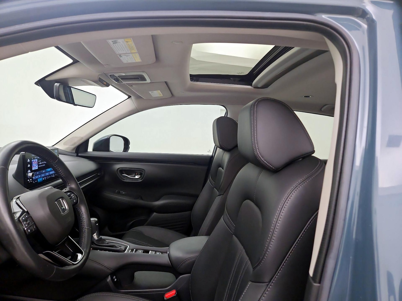 Sunroof(s) & Overhead Airbags