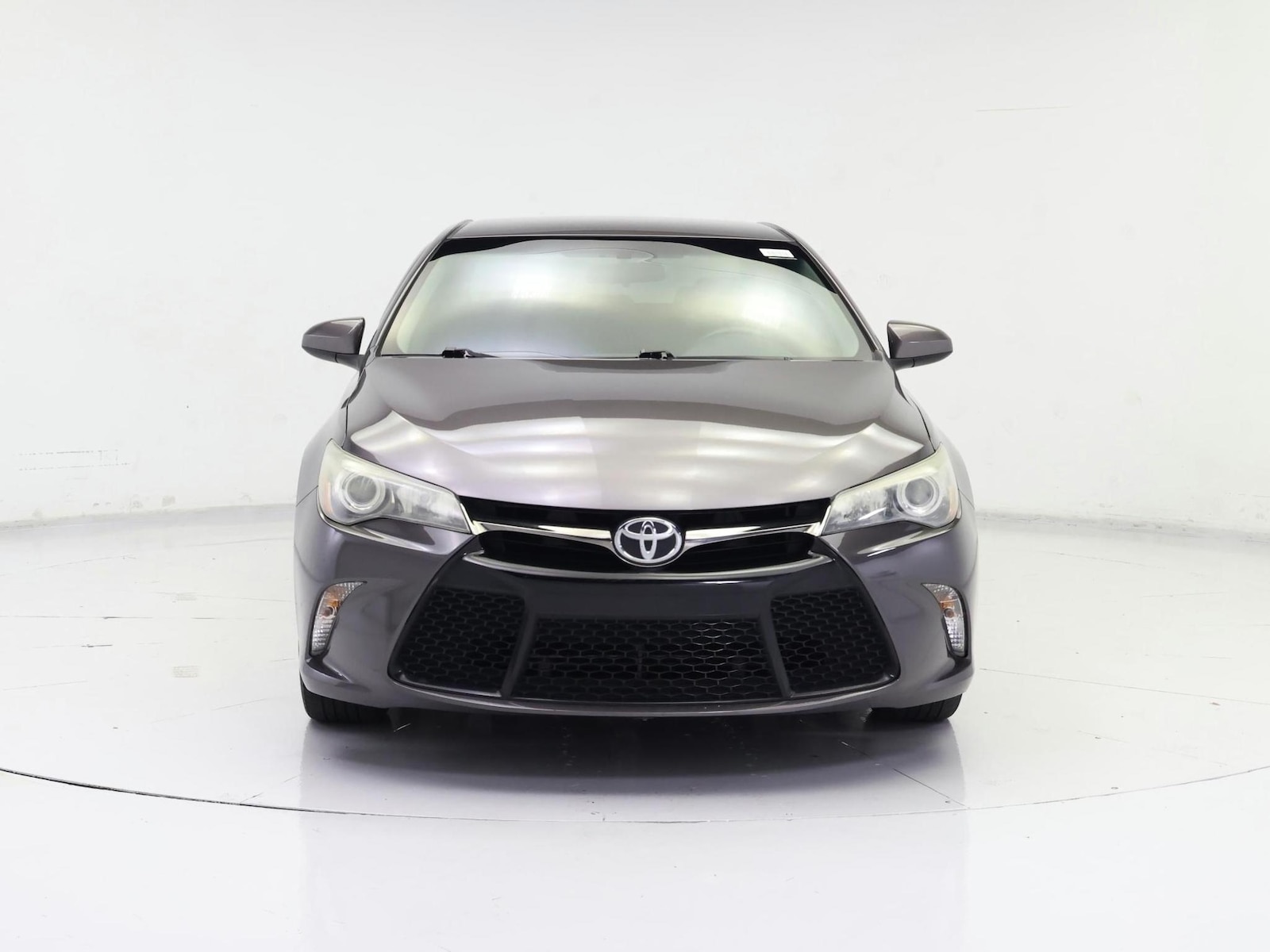 2015 Toyota Camry SE - Photo 6