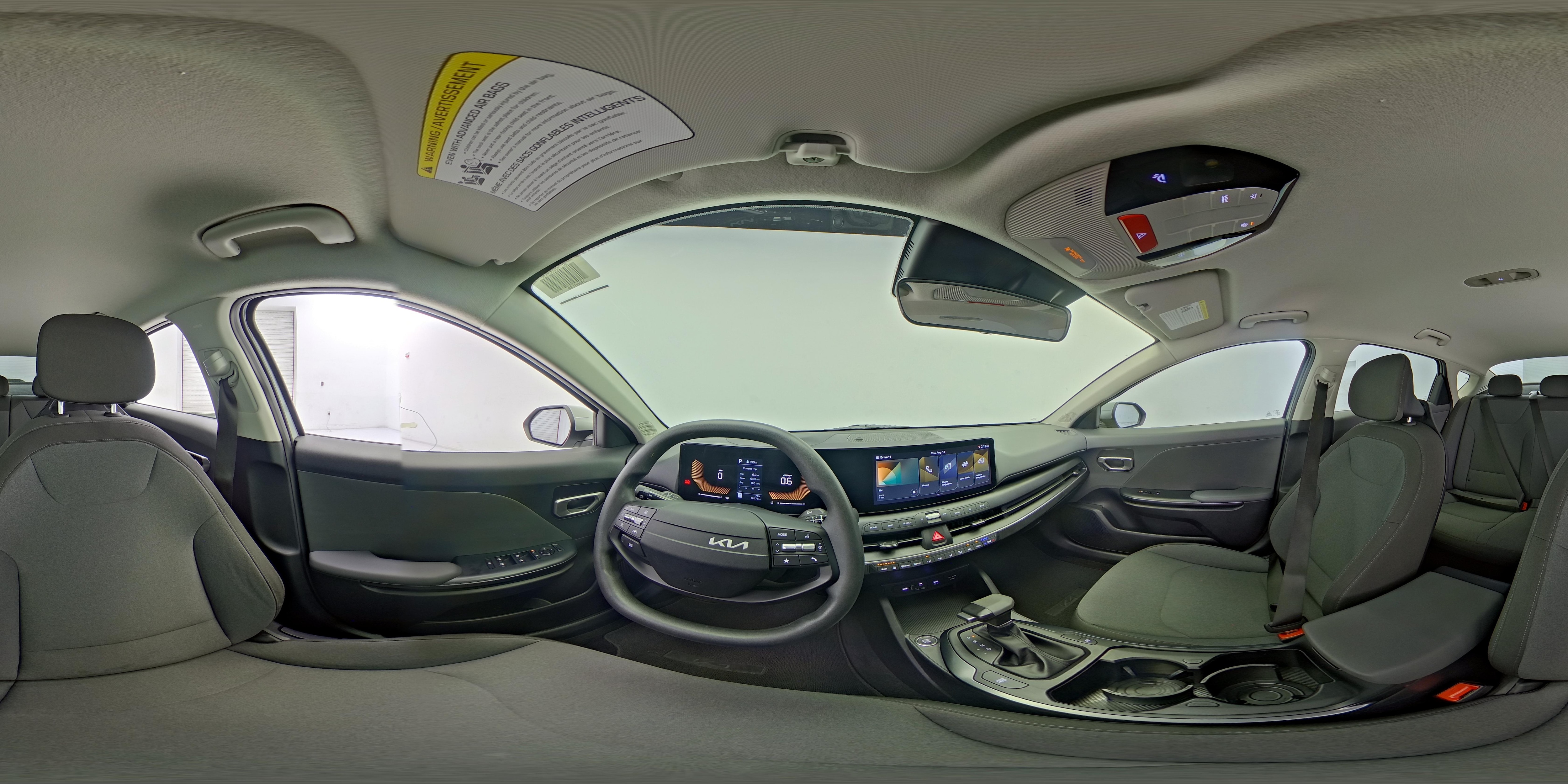 2025 Kia K4 LXS - Photo 26
