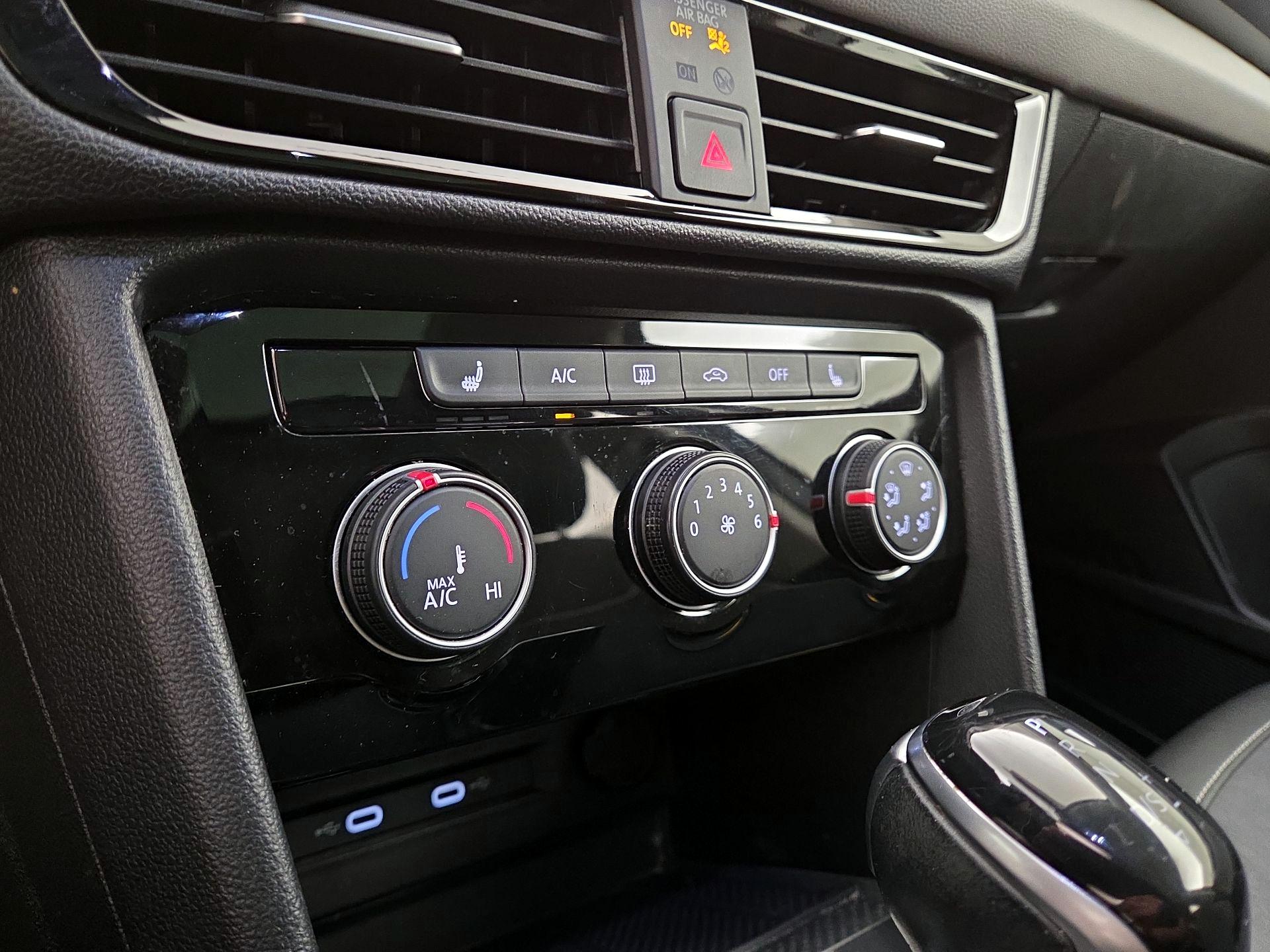Thumbnail: 2023 Volkswagen Taos - 16