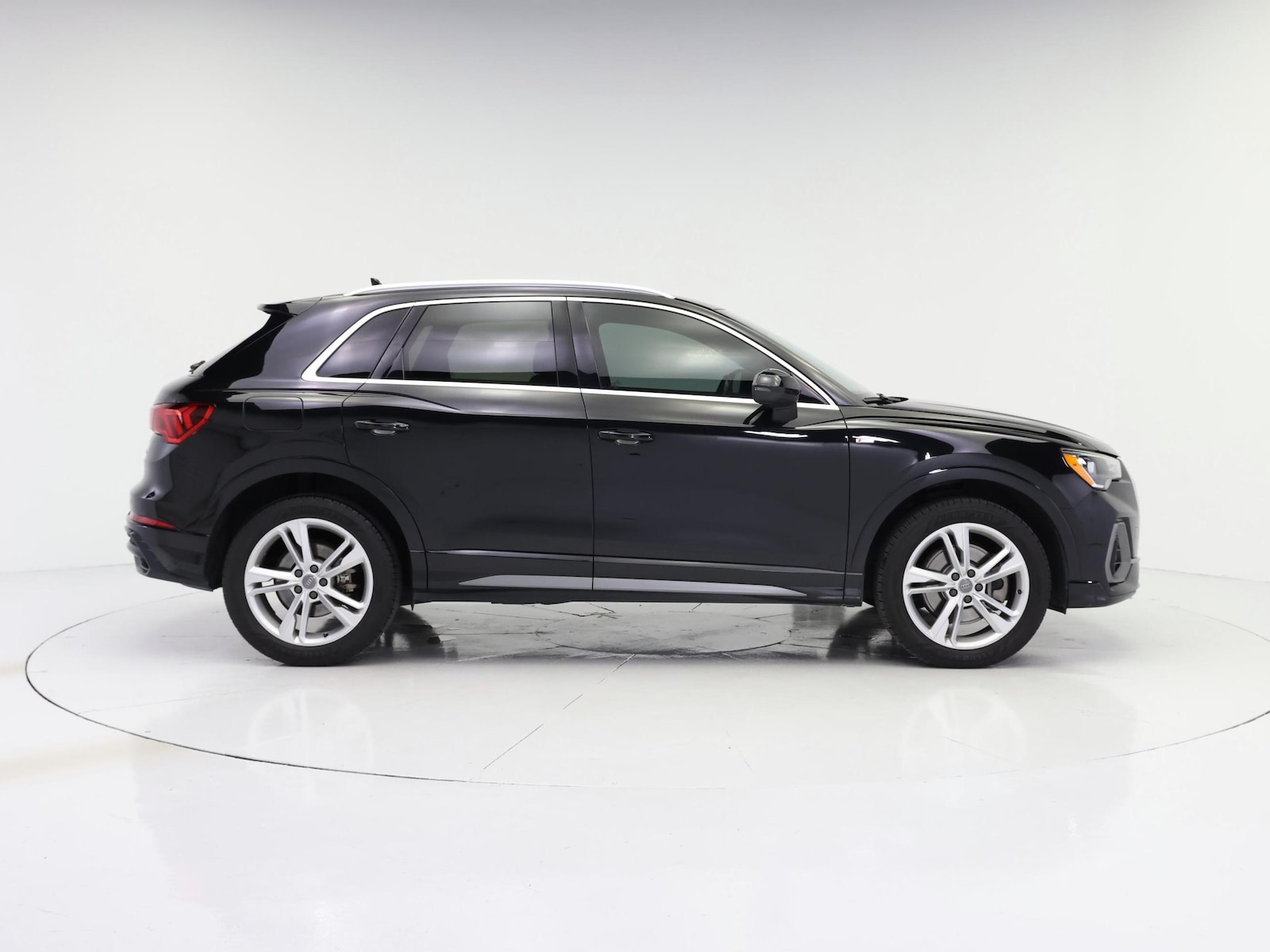 2020 Audi Q3 S Line Premium - Photo 8