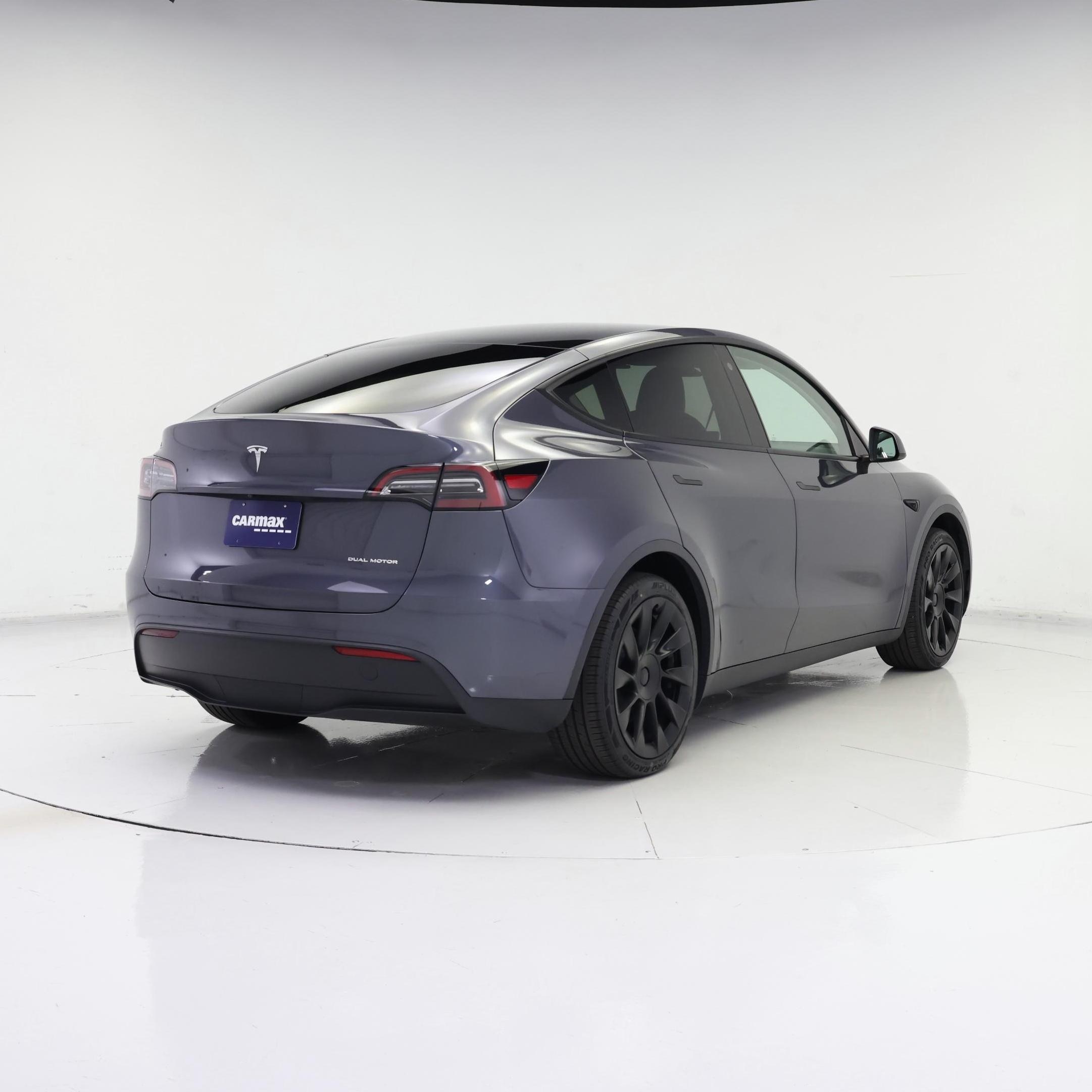 Thumbnail: 2023 Tesla Model Y - 8