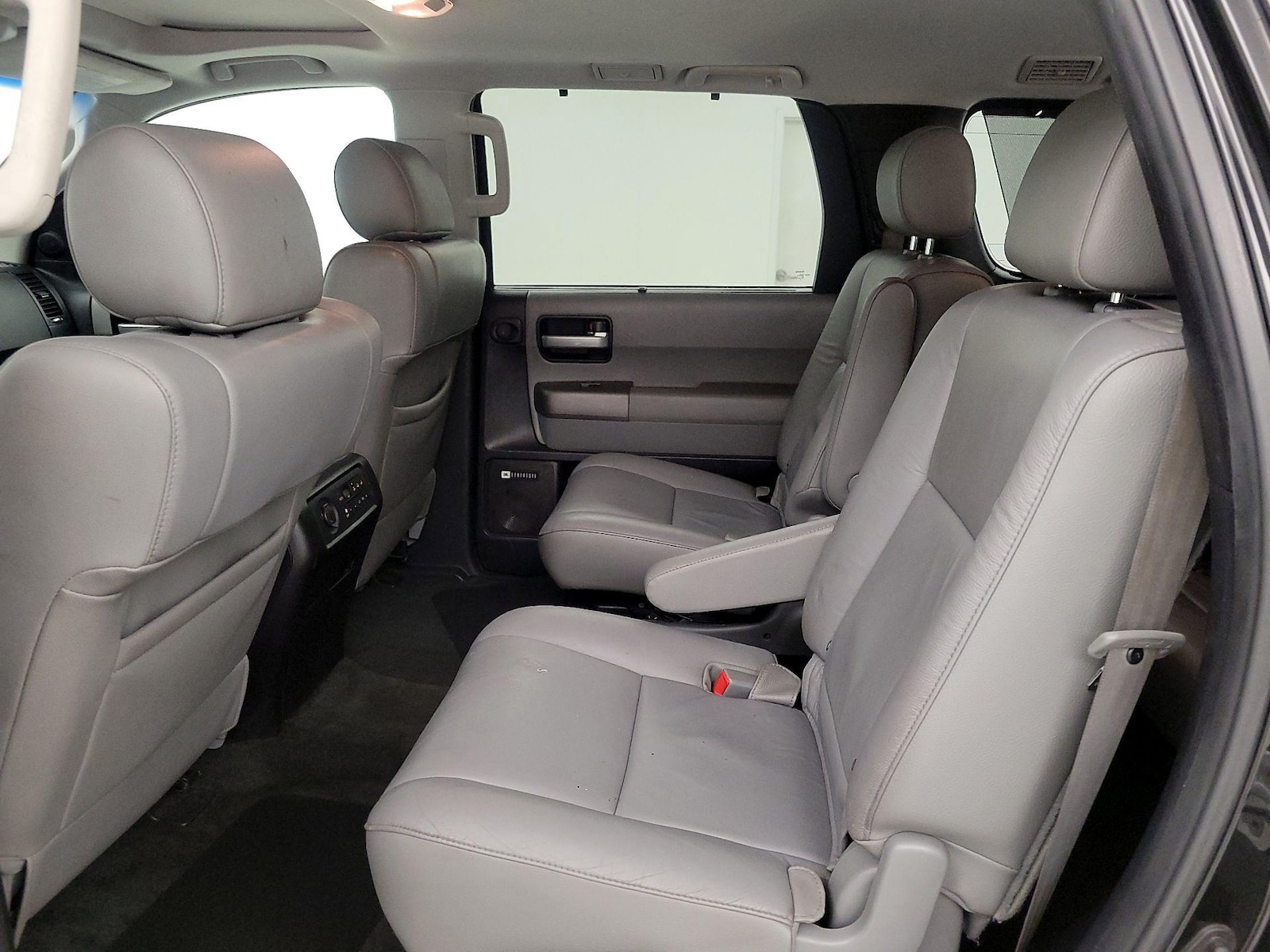 Rear Air Conditioning
