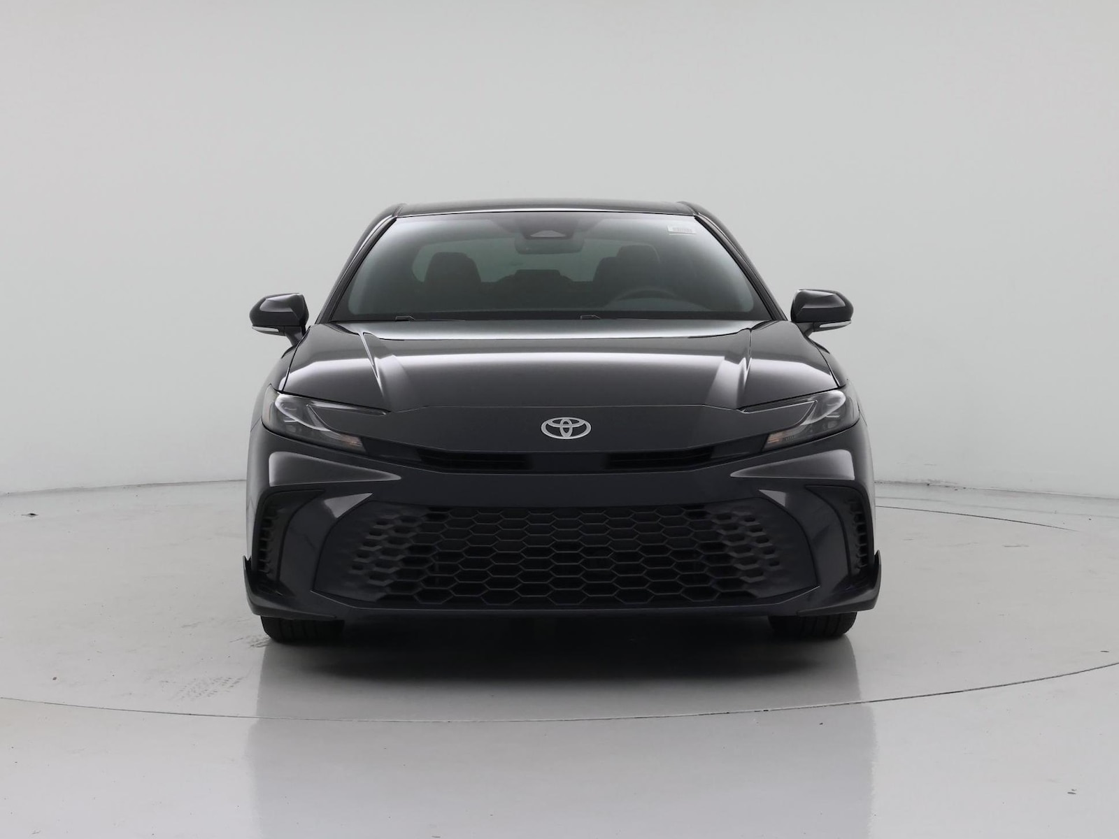 2025 Toyota Camry SE - Photo 6