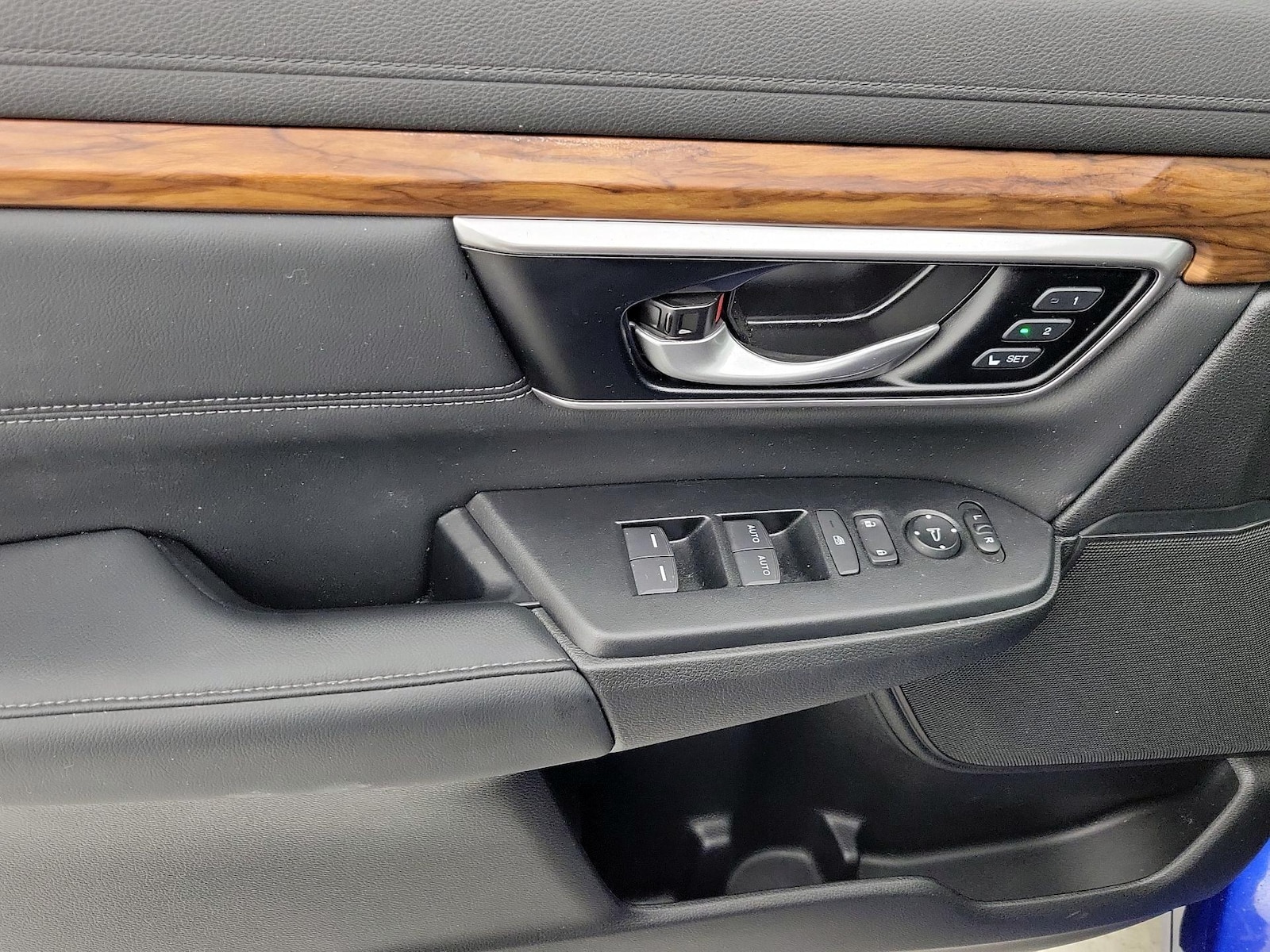 2022 Honda CR-V EX-L - Photo 13