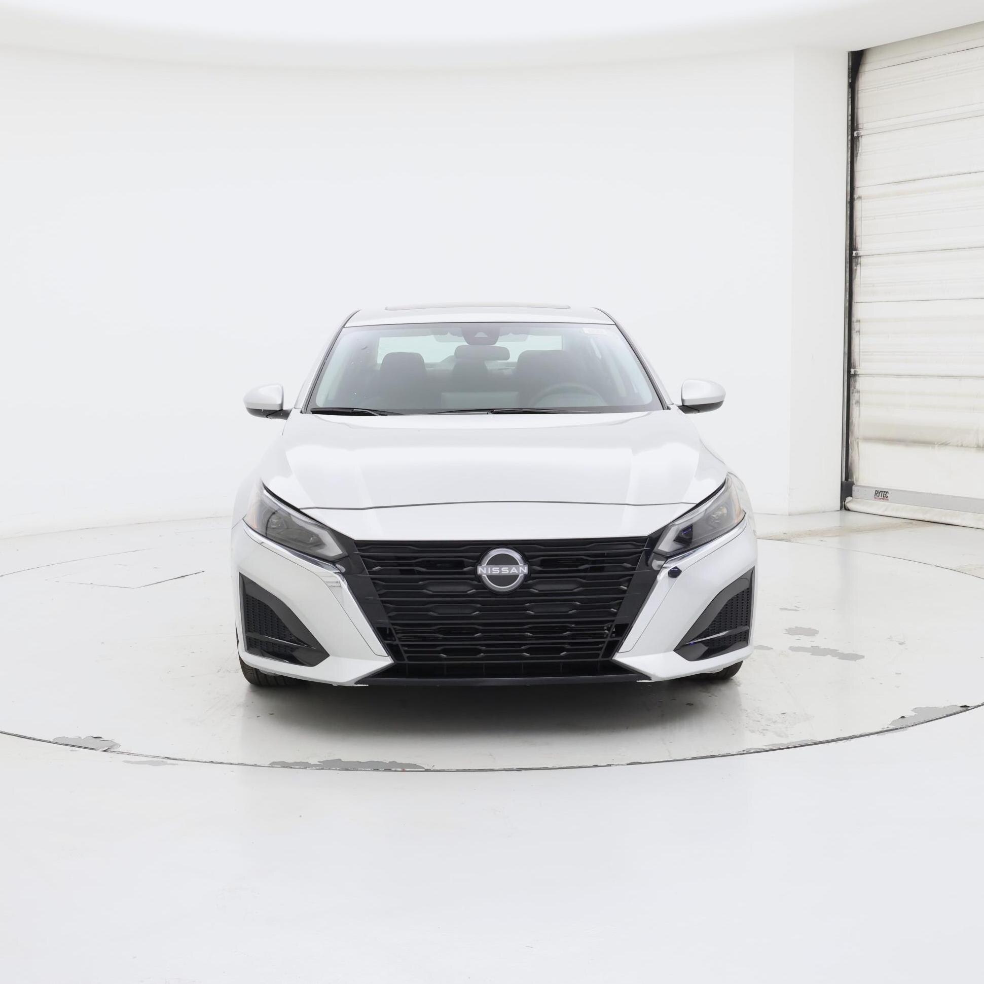 Thumbnail: 2024 Nissan Altima - 5