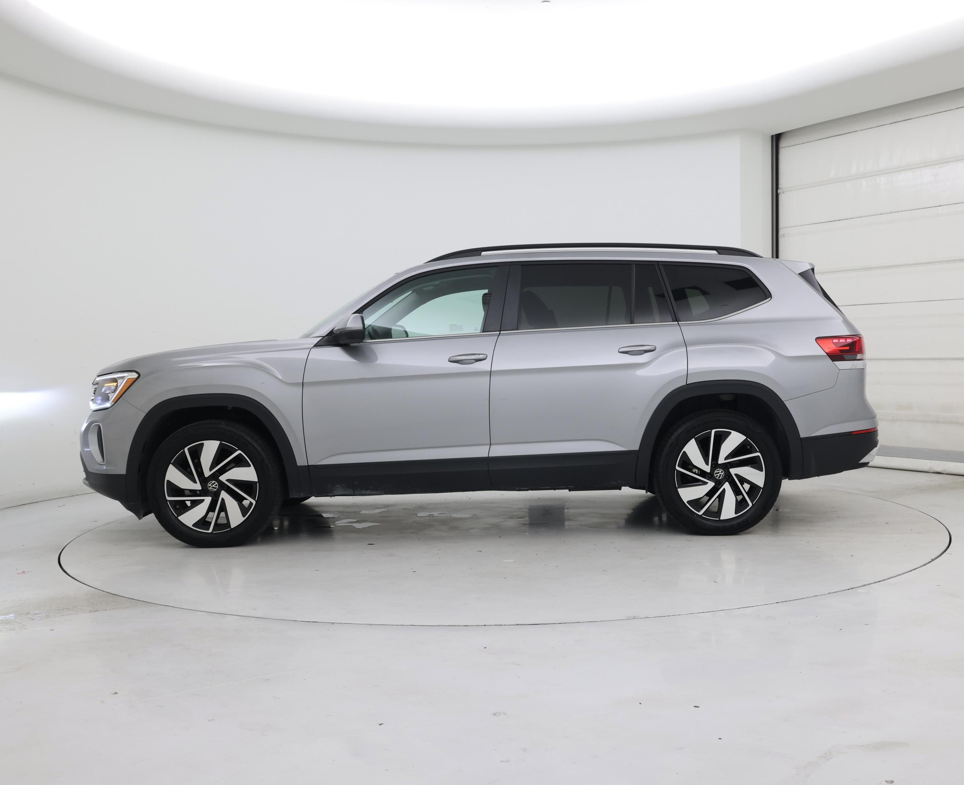 Thumbnail: 2025 Volkswagen Atlas - 3