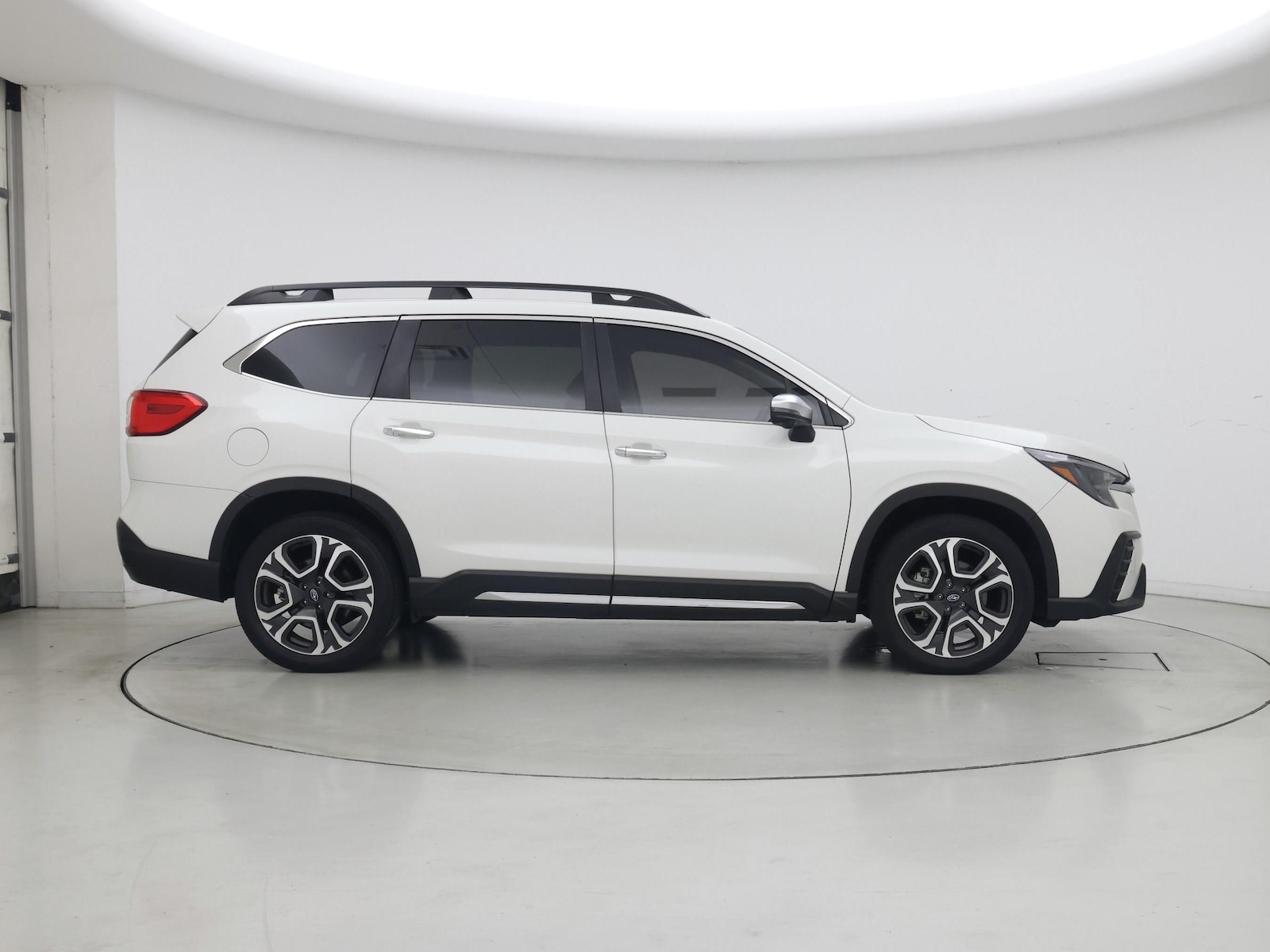 2023 Subaru Ascent Touring - Photo 8