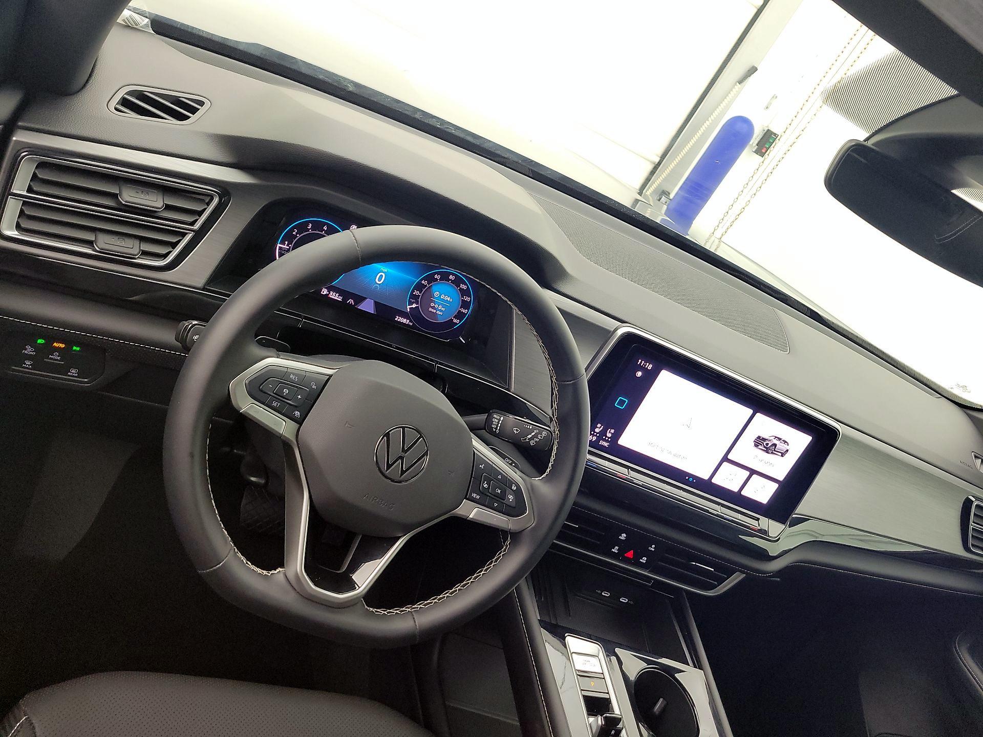 Thumbnail: 2025 Volkswagen Atlas - 9
