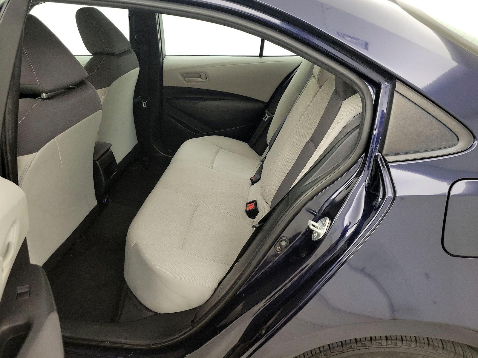 2022 Toyota Corolla LE - Photo 20