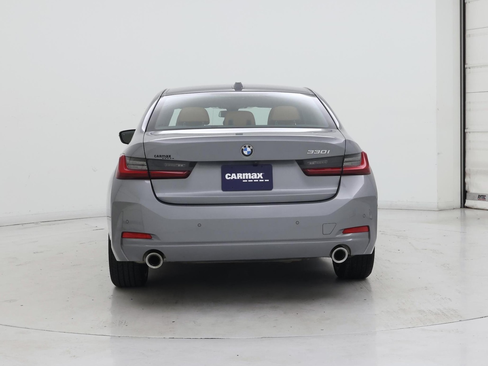 2025 BMW 3 Series 330i - Photo 7