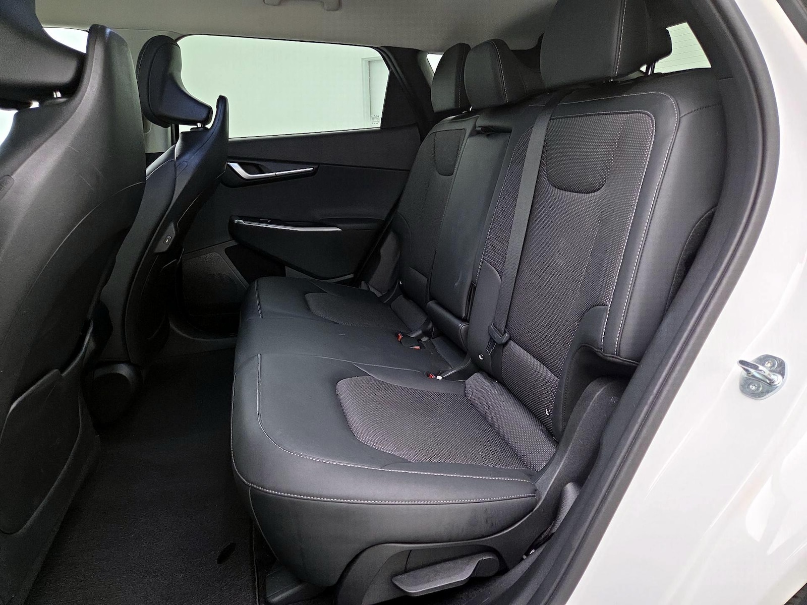 2024 Kia EV6 Light L/R - Photo 21