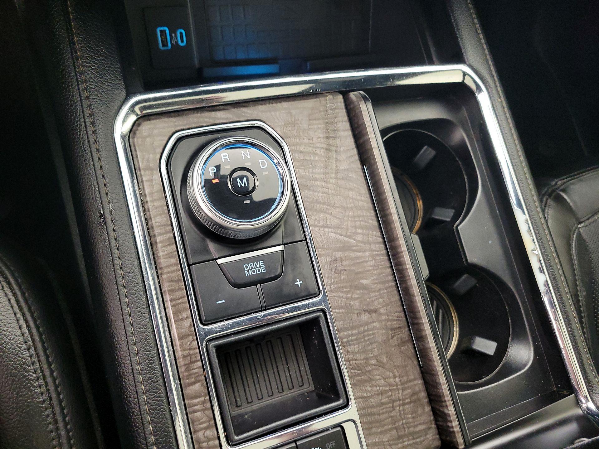 Thumbnail: 2020 Ford Expedition - 18