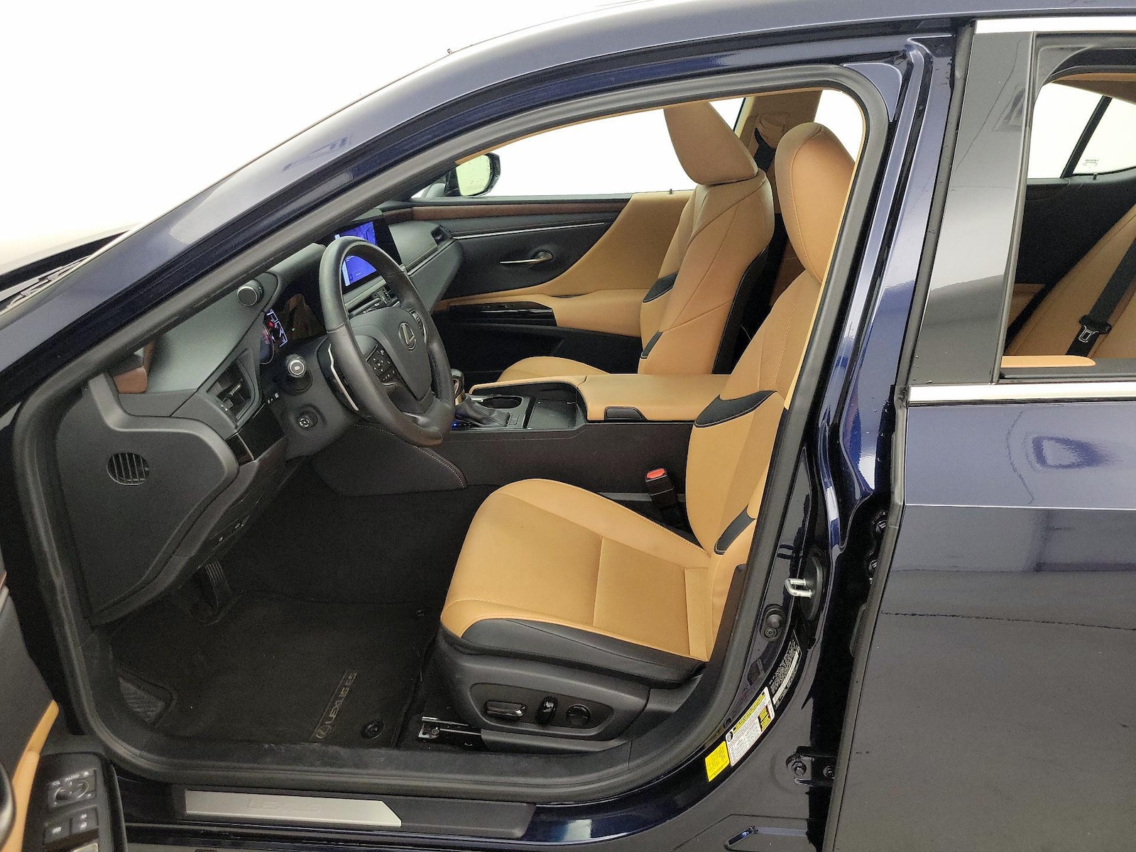 2024 Lexus ES 350 - Photo 12