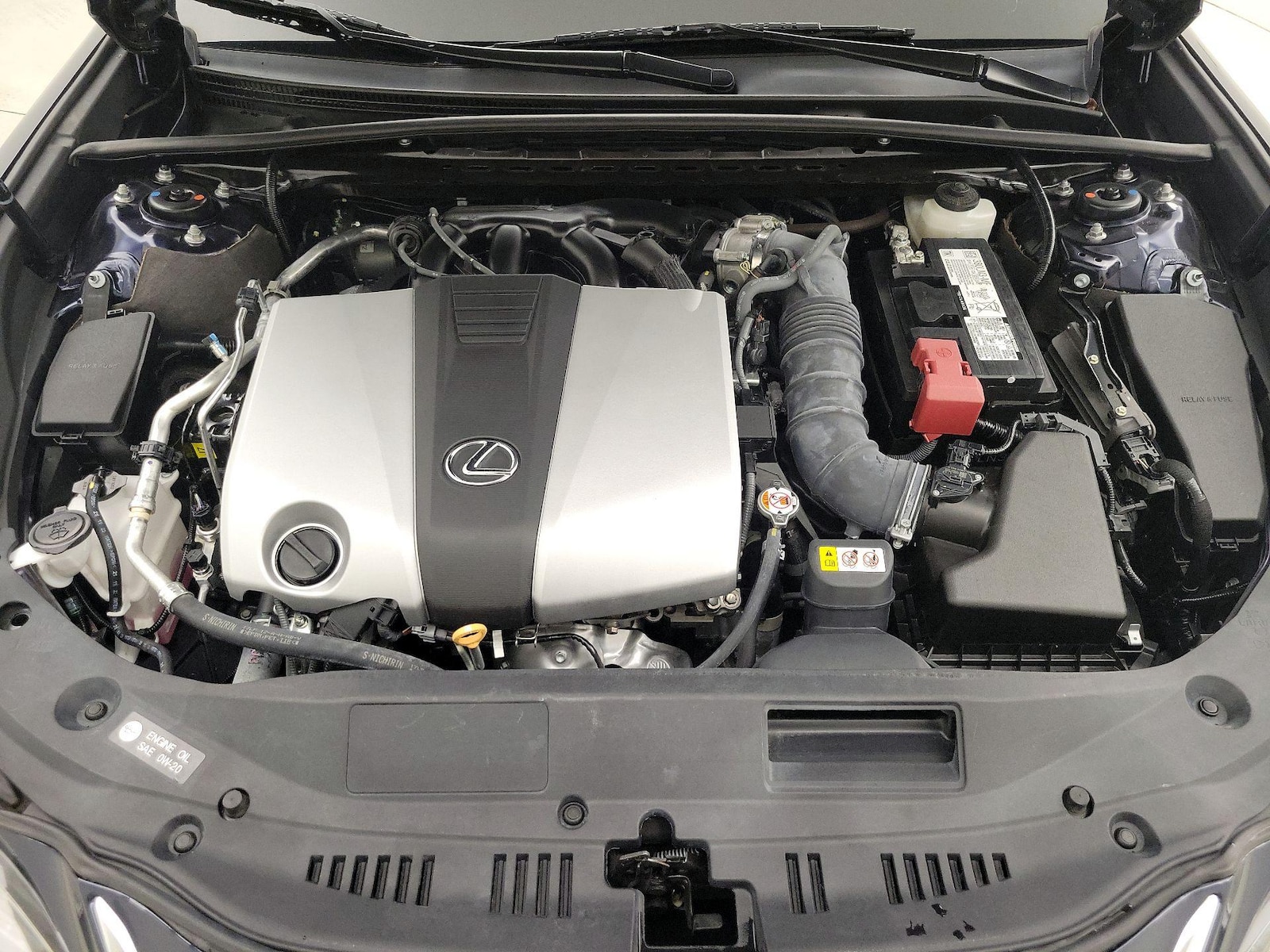 2024 Lexus ES 350 - Photo 22