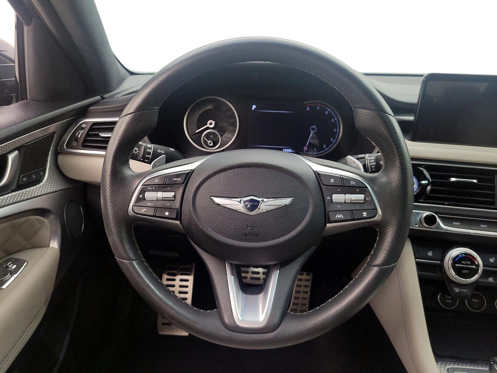 2023 GENESIS G70 Standard - Photo 11