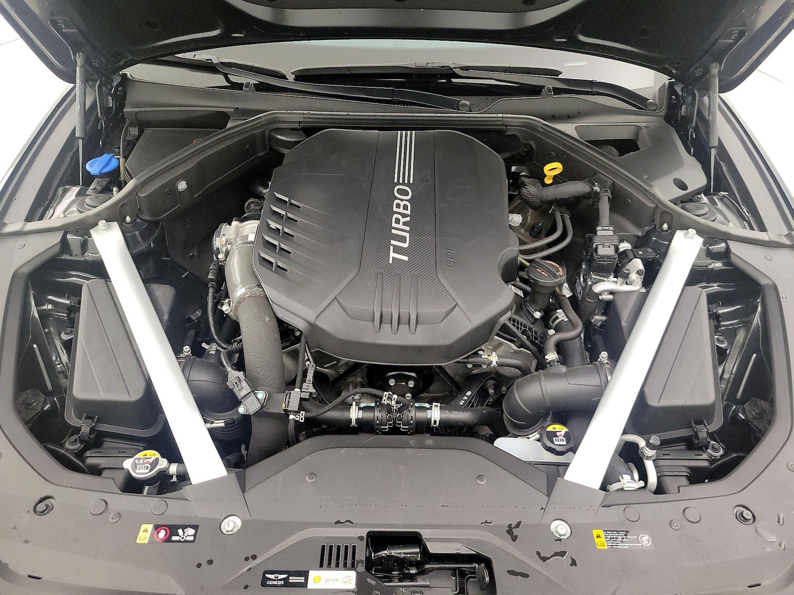 2023 GENESIS G70 Standard - Photo 24