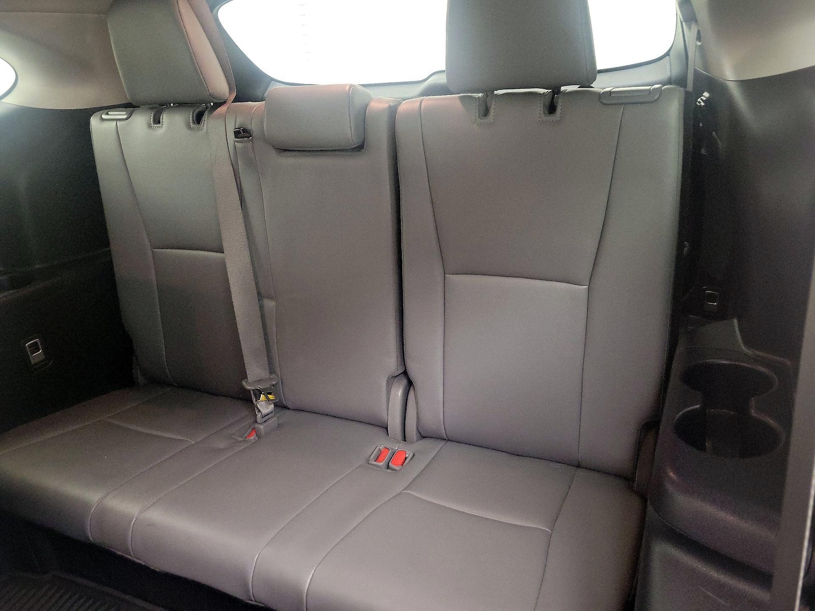 2022 Toyota Highlander XLE - Photo 22