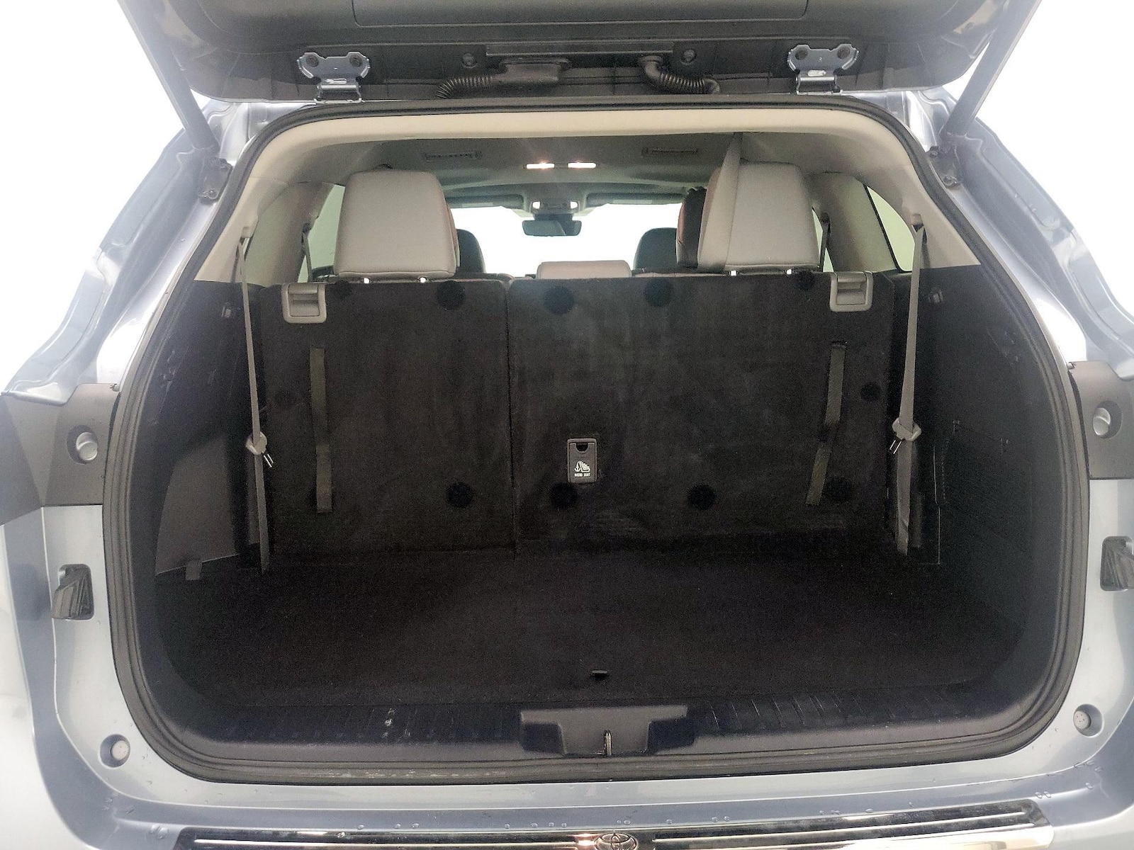 2022 Toyota Highlander XLE - Photo 23