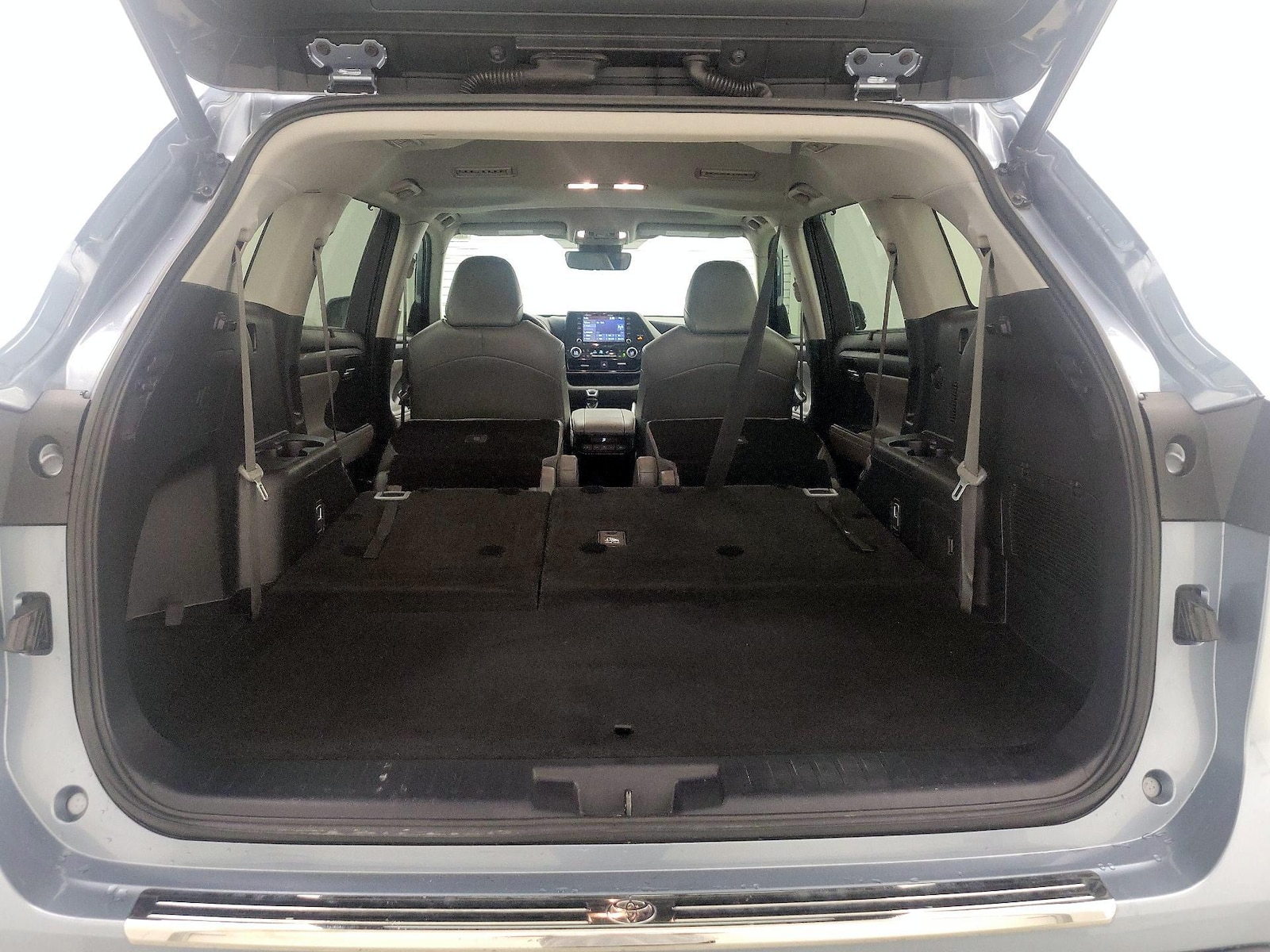 2022 Toyota Highlander XLE - Photo 24