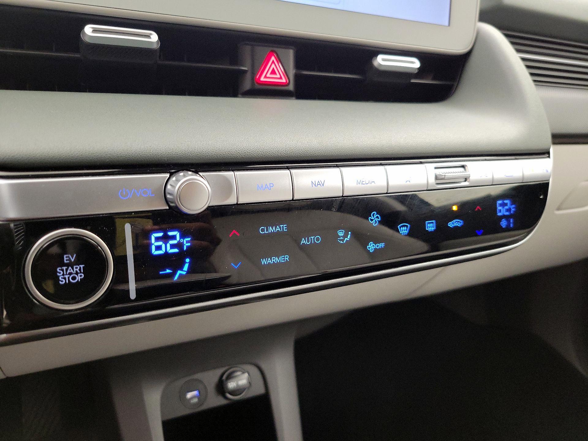 Thumbnail: 2023 Hyundai Ioniq 5 - 16