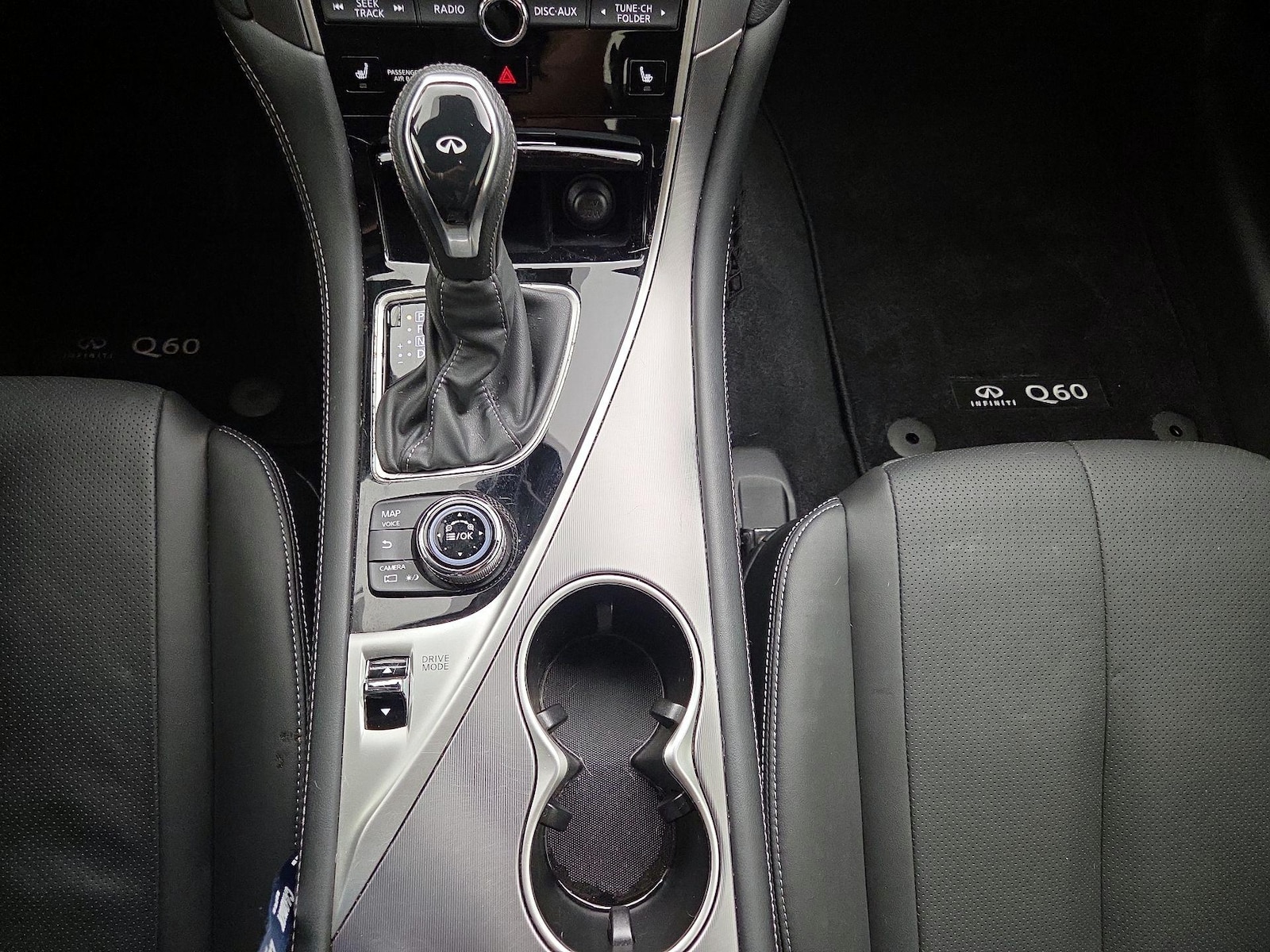 2022 INFINITI Q60 Coupe LUXE - Photo 19