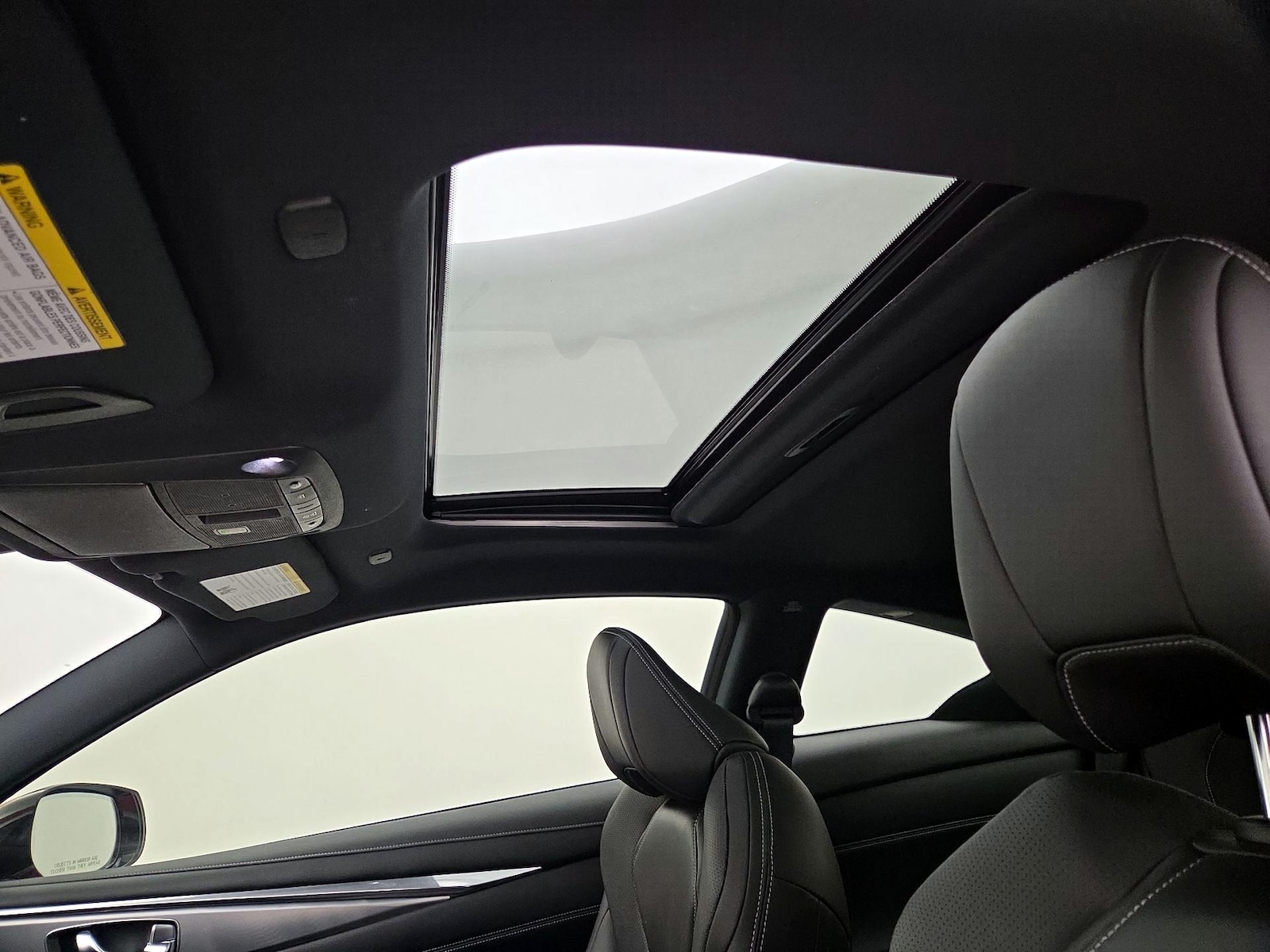 2022 INFINITI Q60 Coupe LUXE - Photo 21