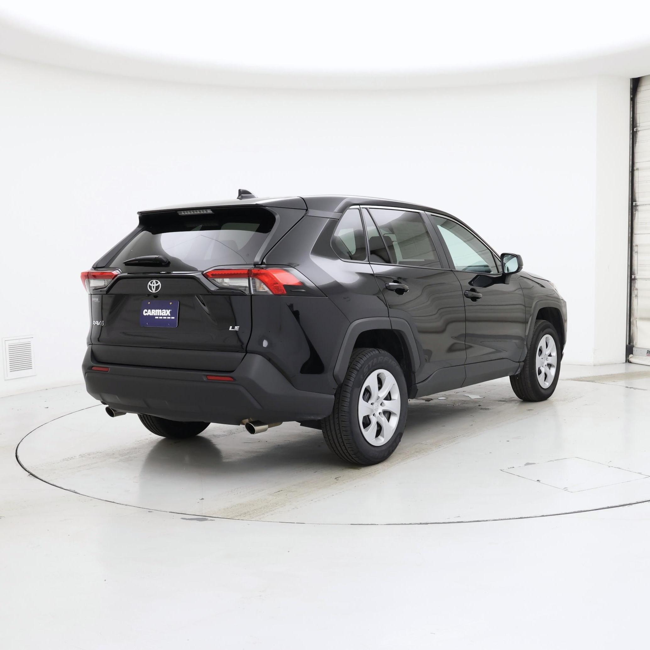 Thumbnail: 2025 Toyota RAV4 - 8