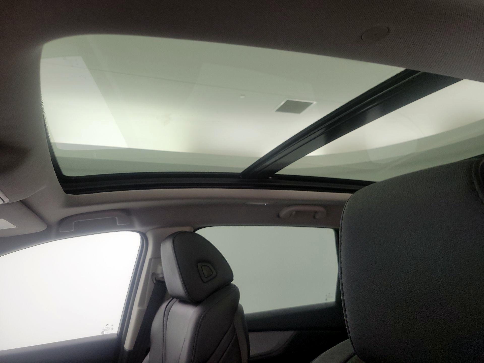 Thumbnail: 2024 Acura MDX - 19